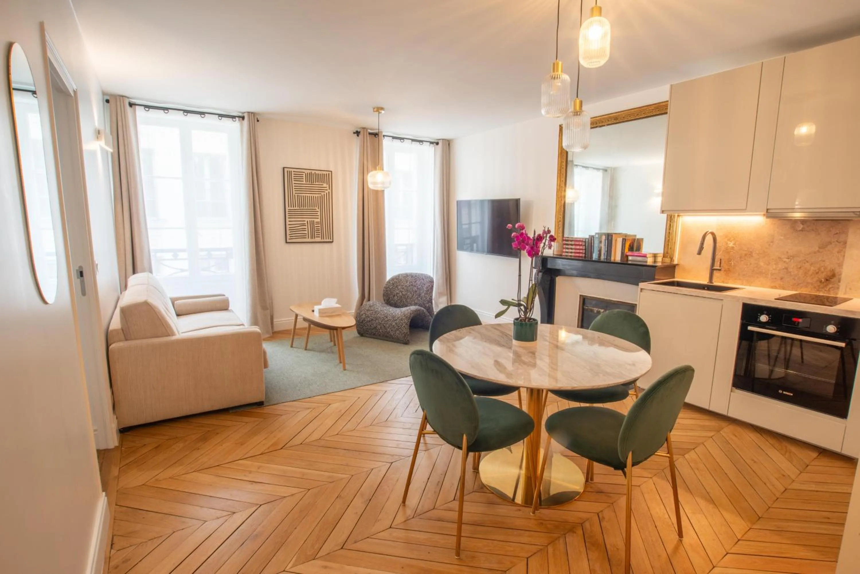 Living room in Quartier Libre Madeleine