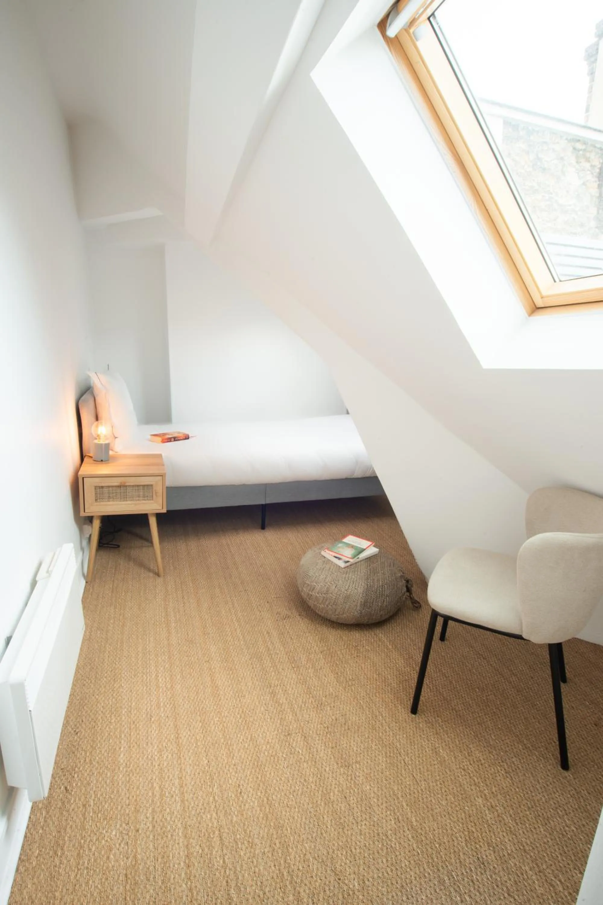 Bedroom, Bed in Quartier Libre Madeleine