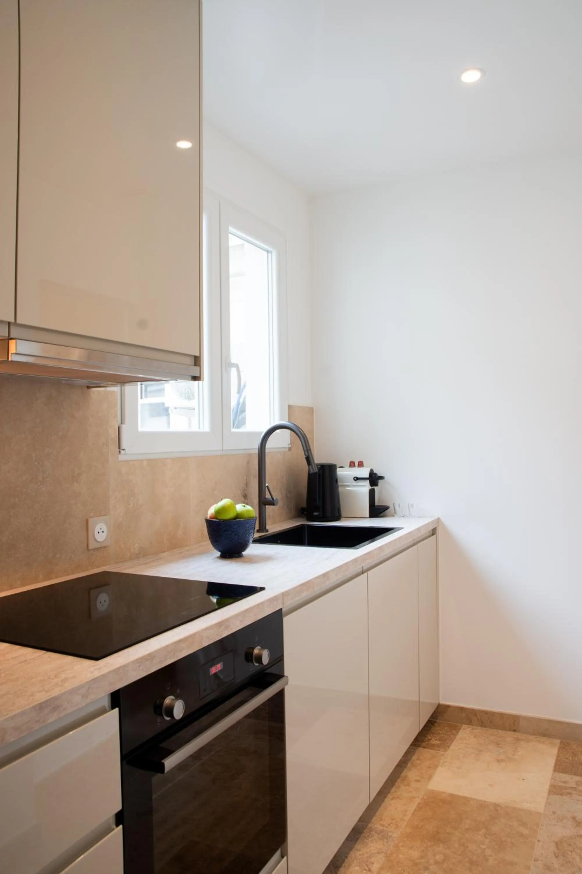 kitchen in Quartier Libre Madeleine