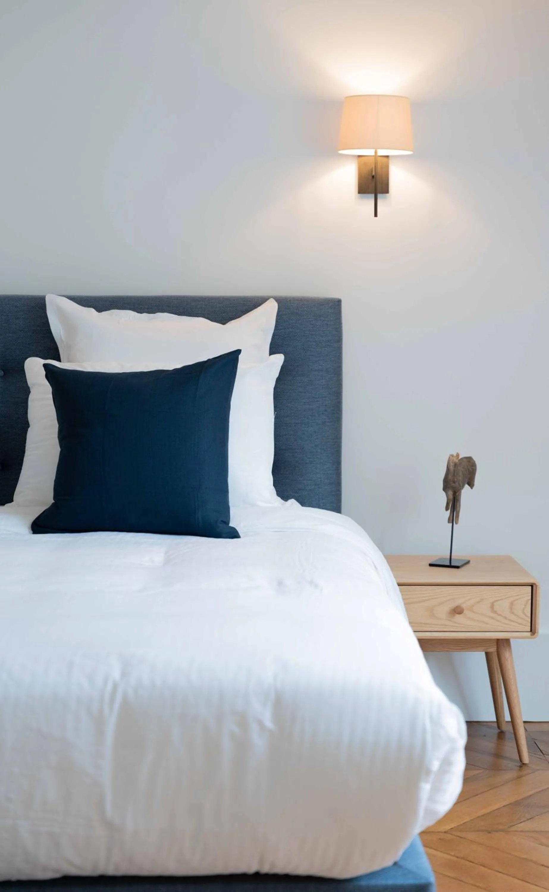 Bed in Quartier Libre Madeleine