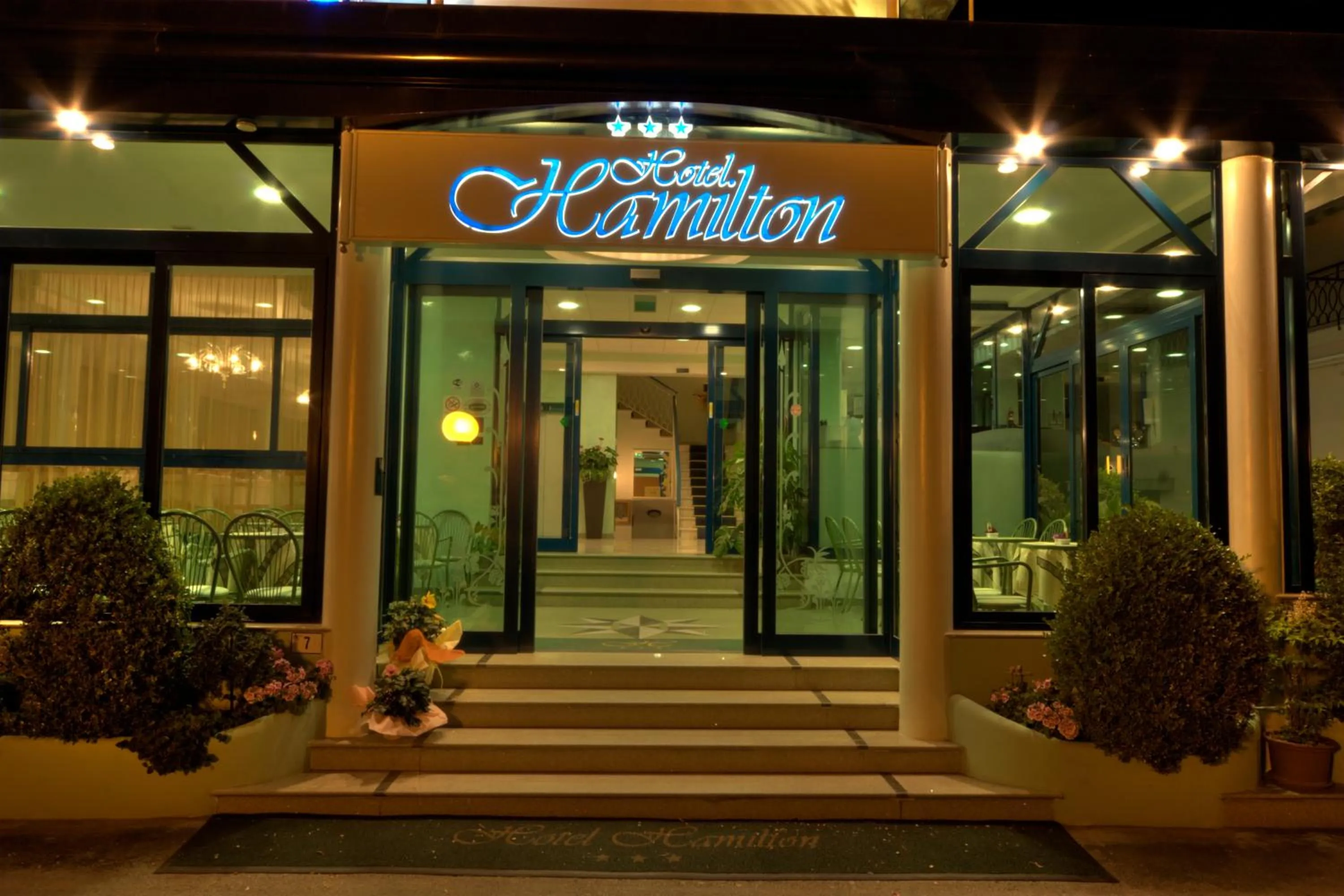 Facade/entrance in Hotel Hamilton