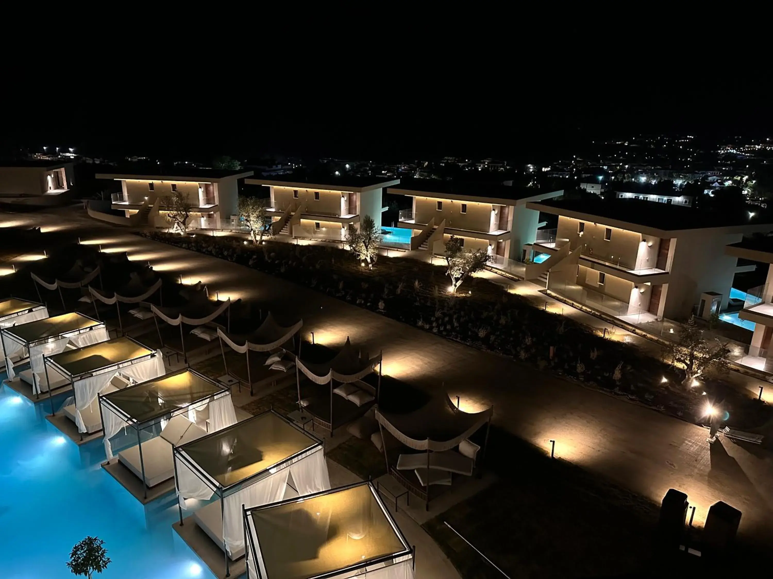 Property building in King Jason Zante – Designed for Adults Property building in King Jason Zante – Designed for Adults