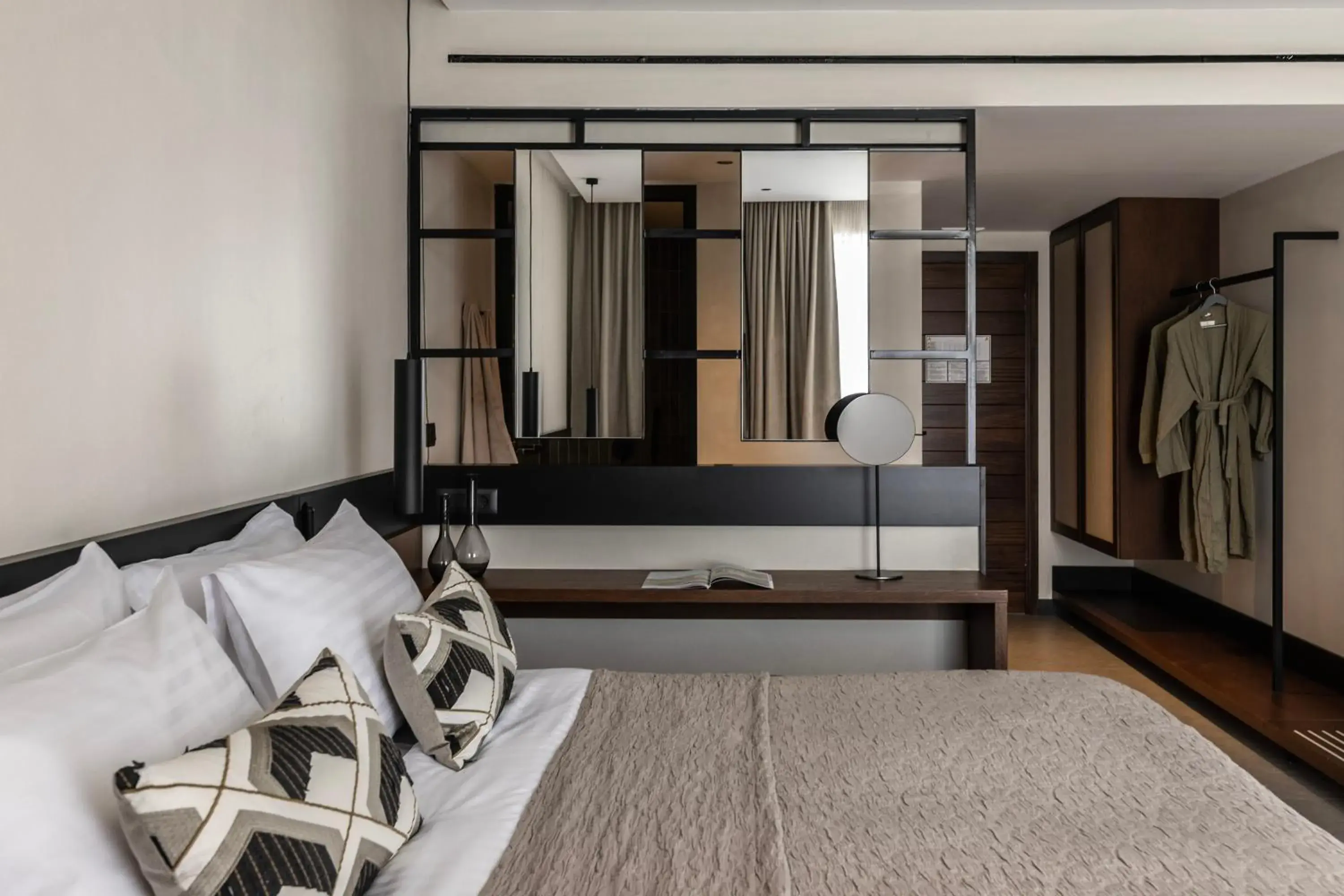 View (from property/room), Bed in King Jason Zante – Designed for Adults View (from property/room), Bed in King Jason Zante – Designed for Adults