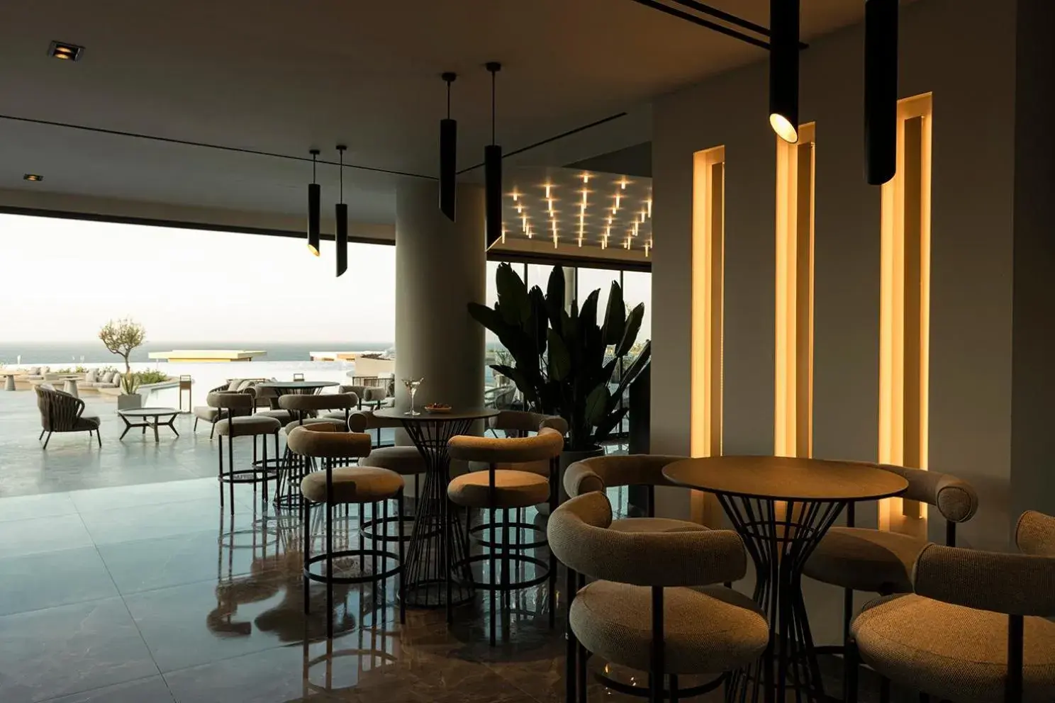 Restaurant/places to eat in King Jason Zante – Designed for Adults Restaurant/places to eat in King Jason Zante – Designed for Adults