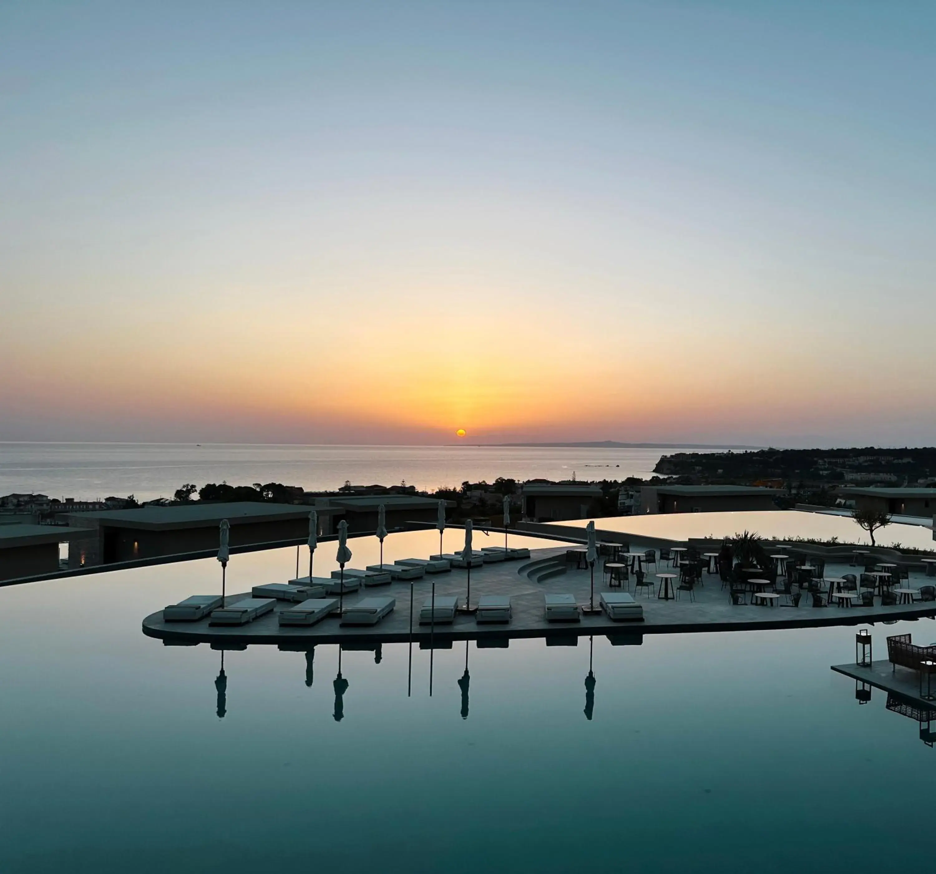 Property building in King Jason Zante – Designed for Adults Property building in King Jason Zante – Designed for Adults