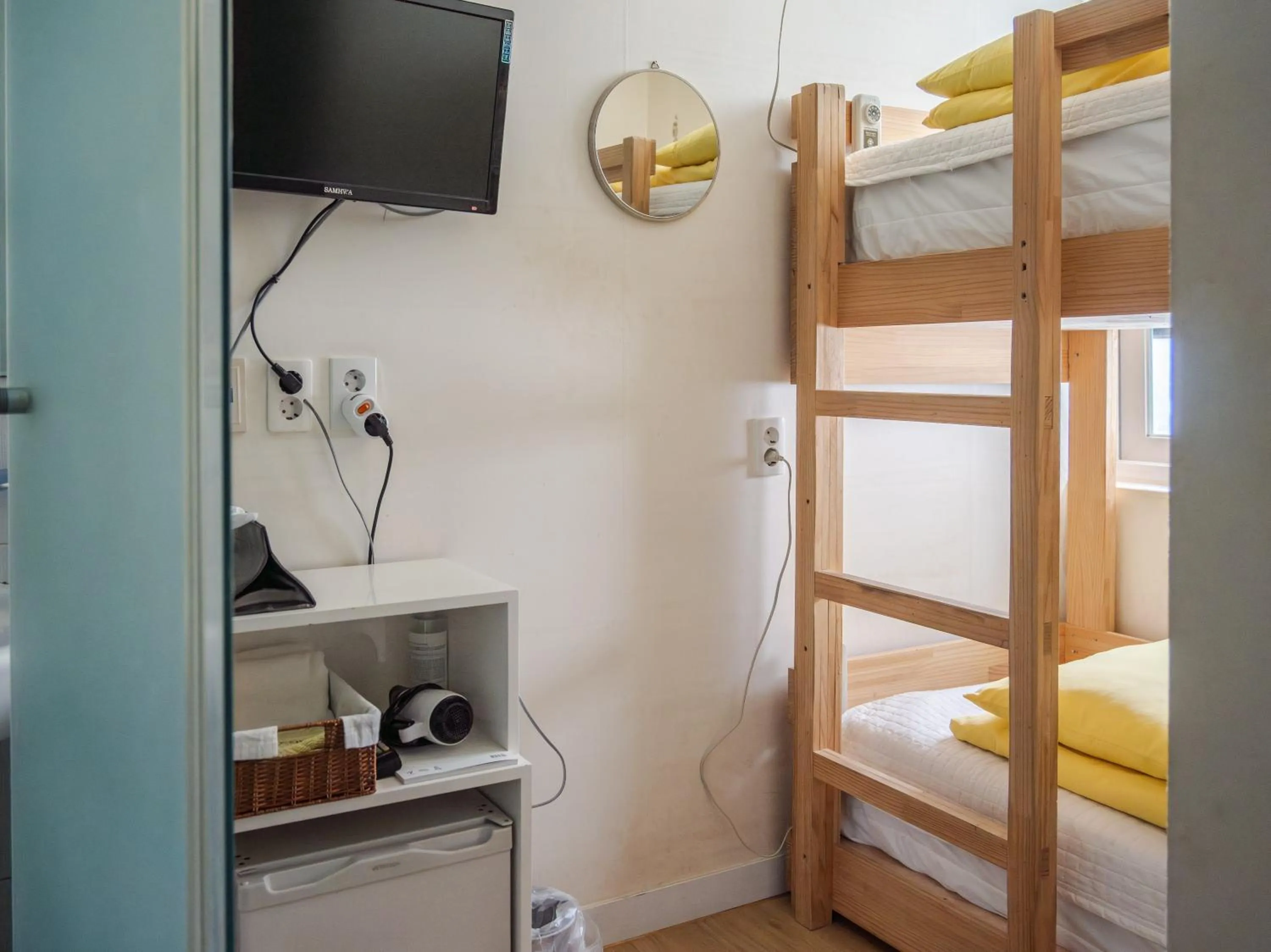 Bed in 24 Guesthouse Dongdaemun Market