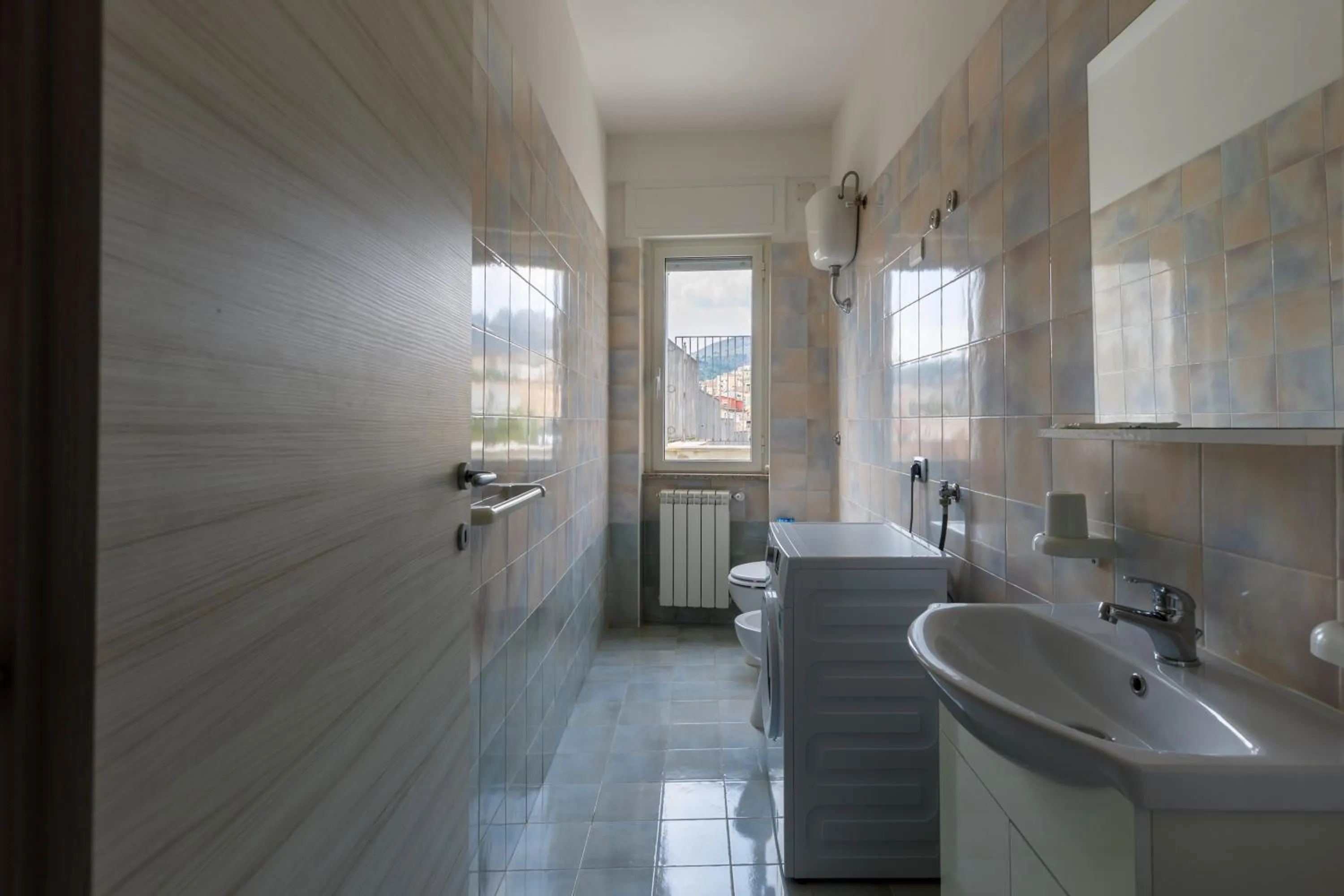 Bathroom in Elements Holiday