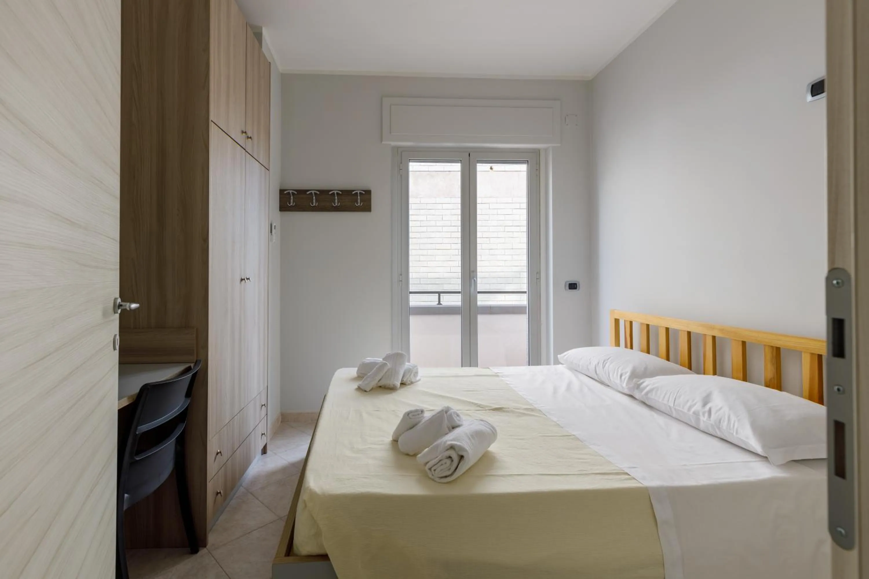 Bedroom, Bed in Elements Holiday