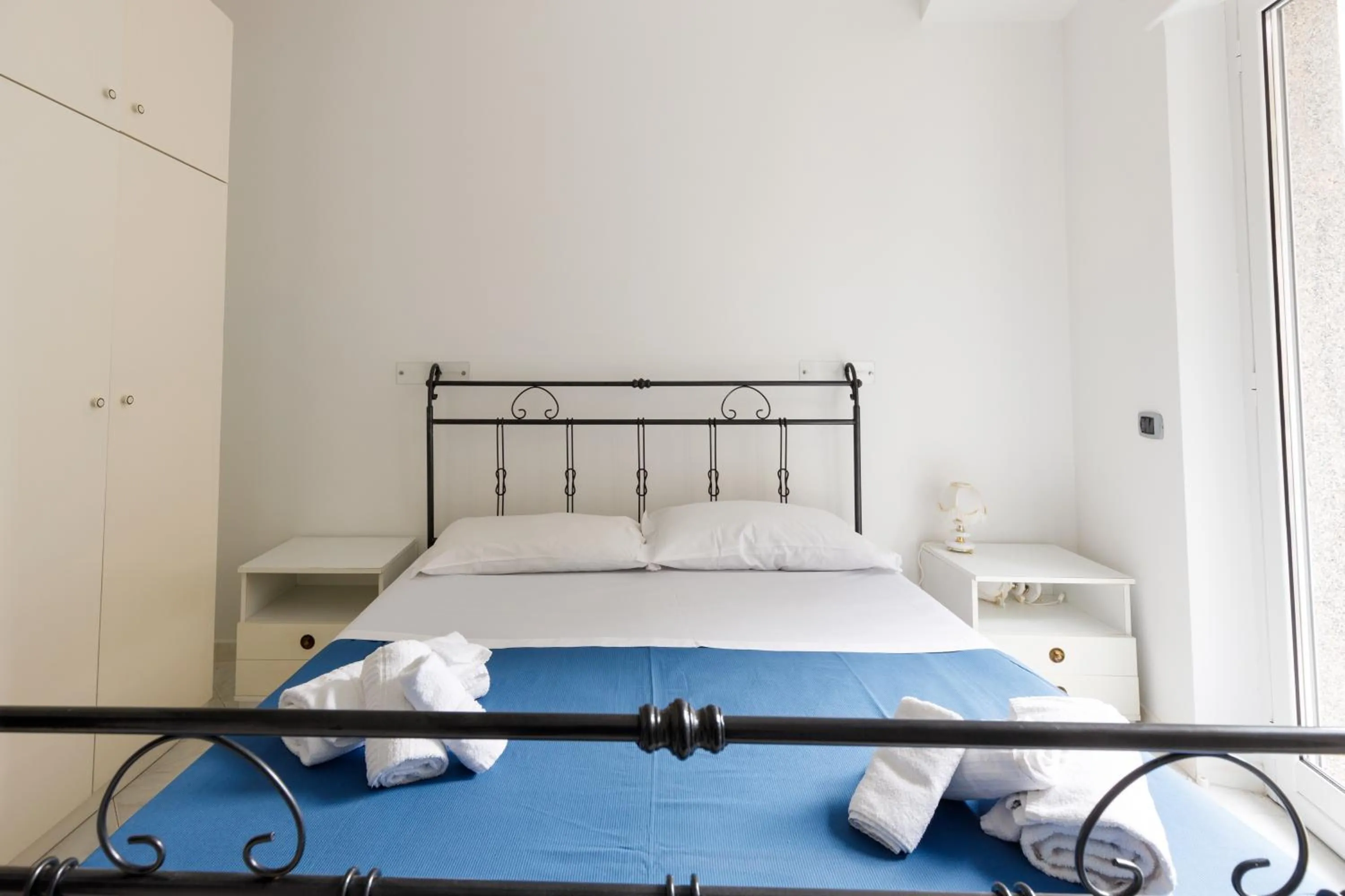 Bedroom, Bed in Elements Holiday