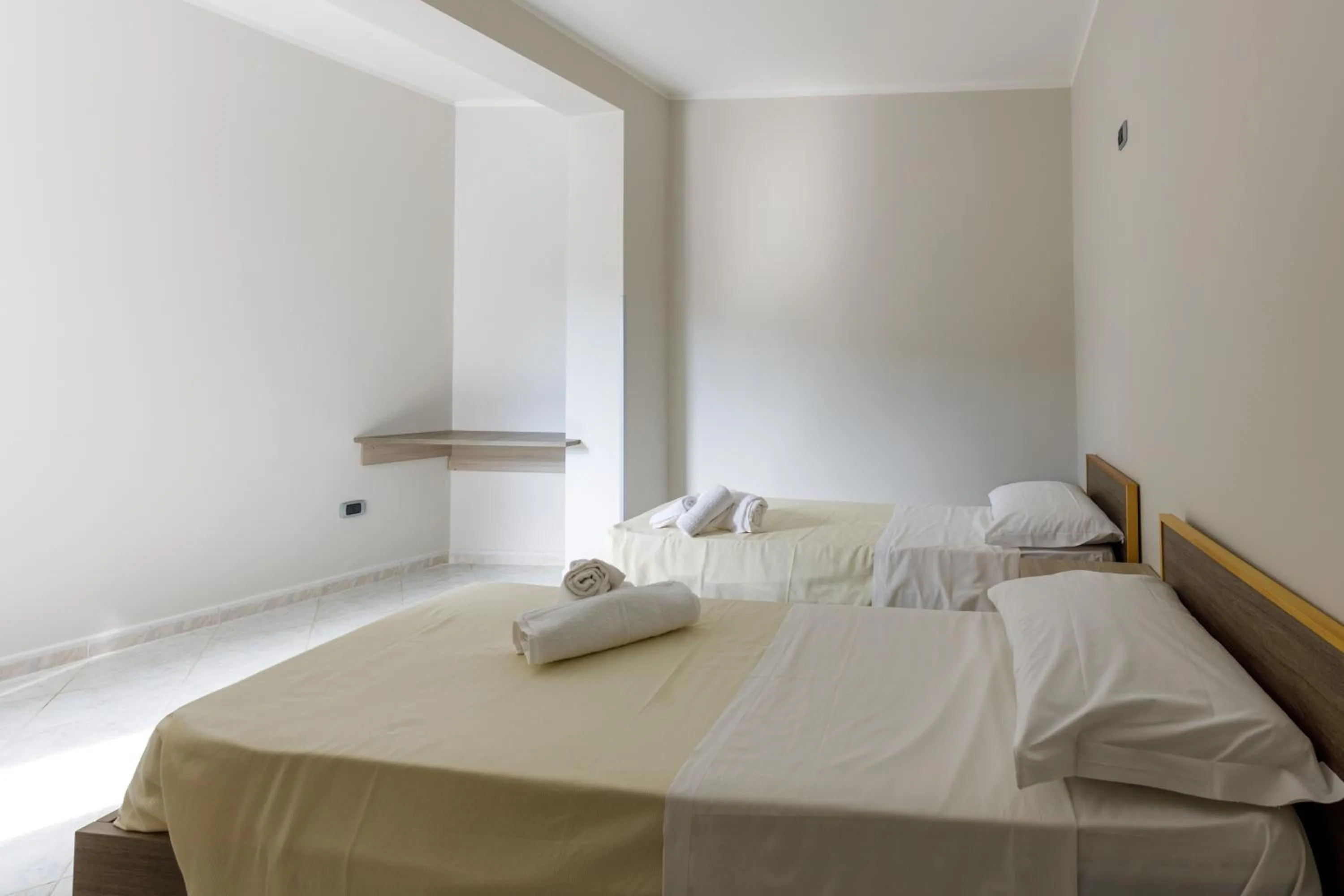Bedroom, Bed in Elements Holiday