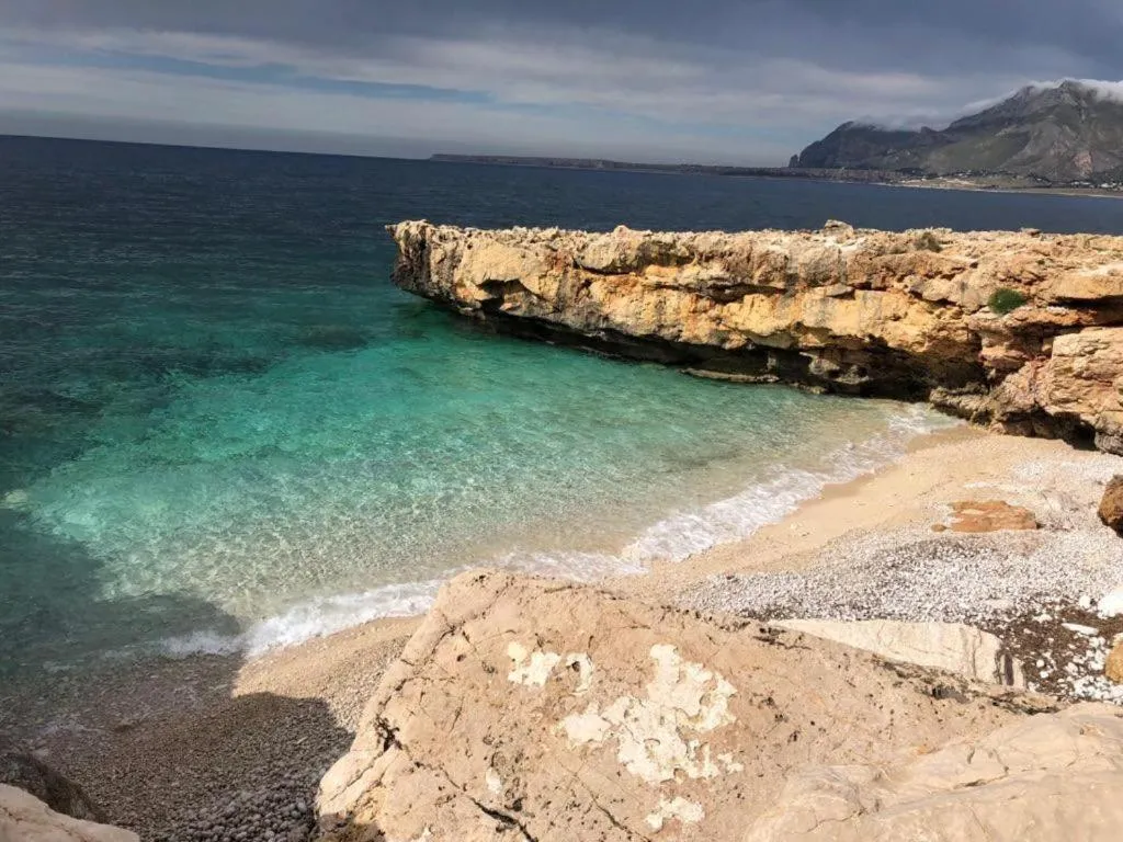 Beach in B&B Pietre Preziose