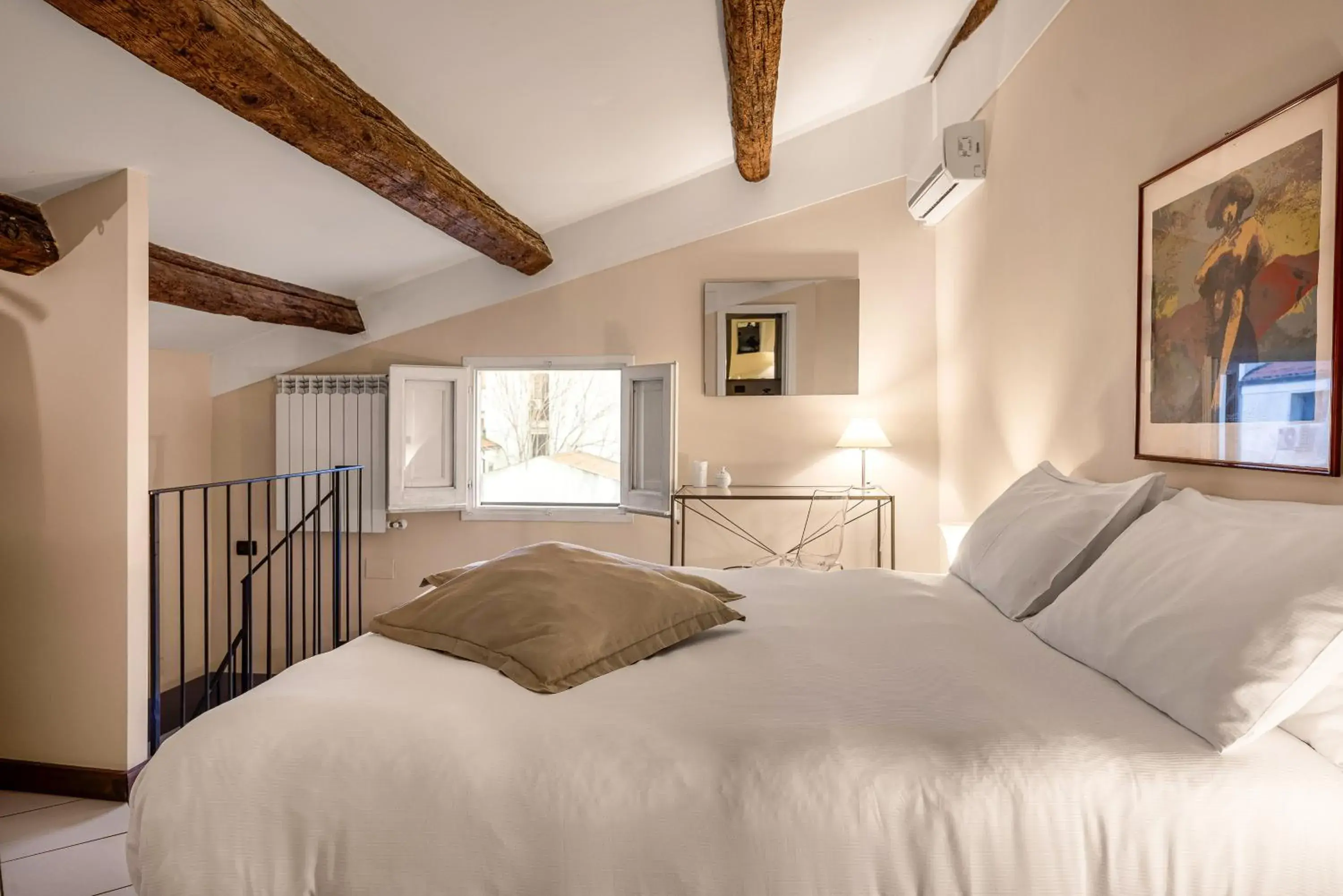 Quadruple Room with Garden View in Palazzo Sant'Agostino Quadruple Room with Garden View in Palazzo Sant'Agostino