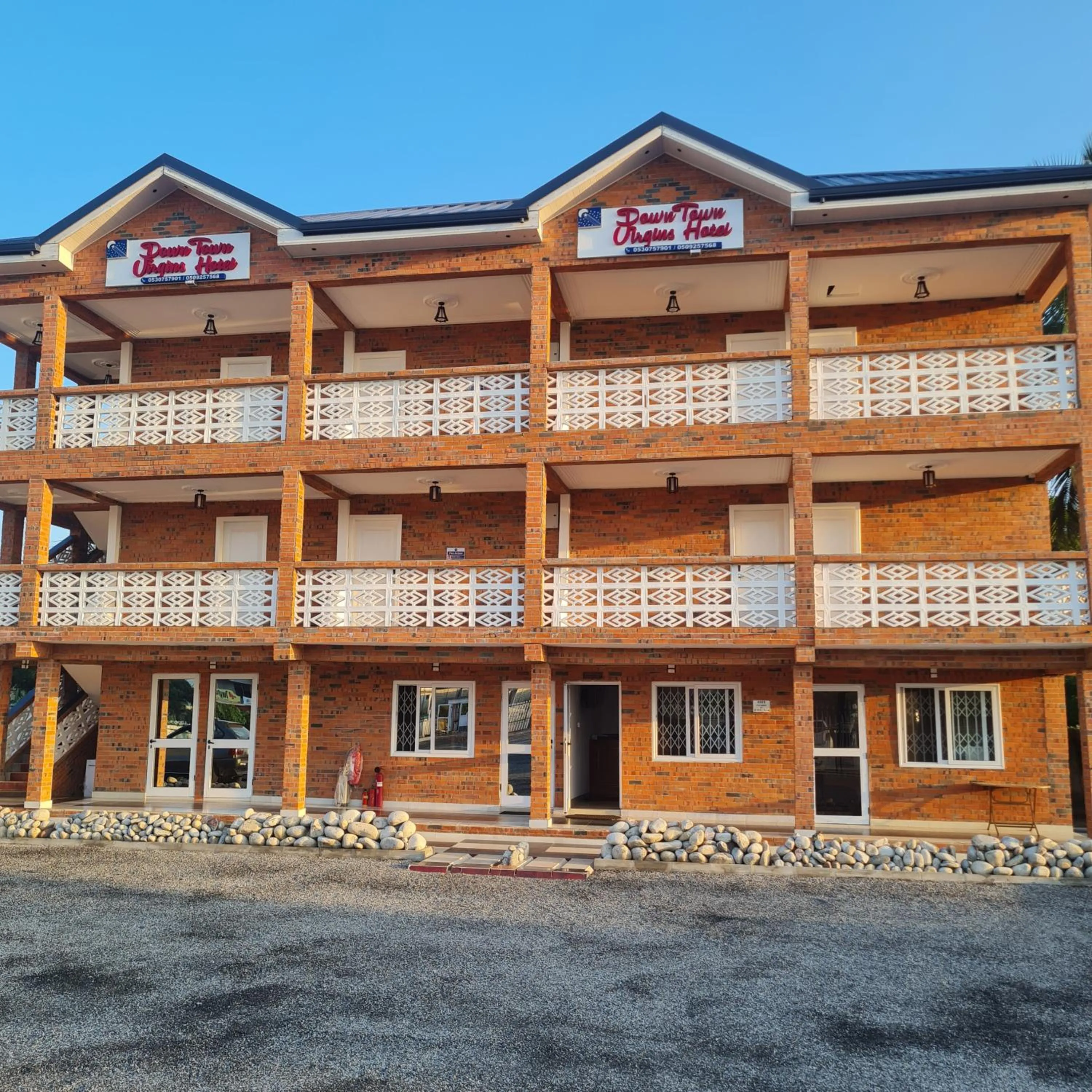 Downtown Virgins Hotel