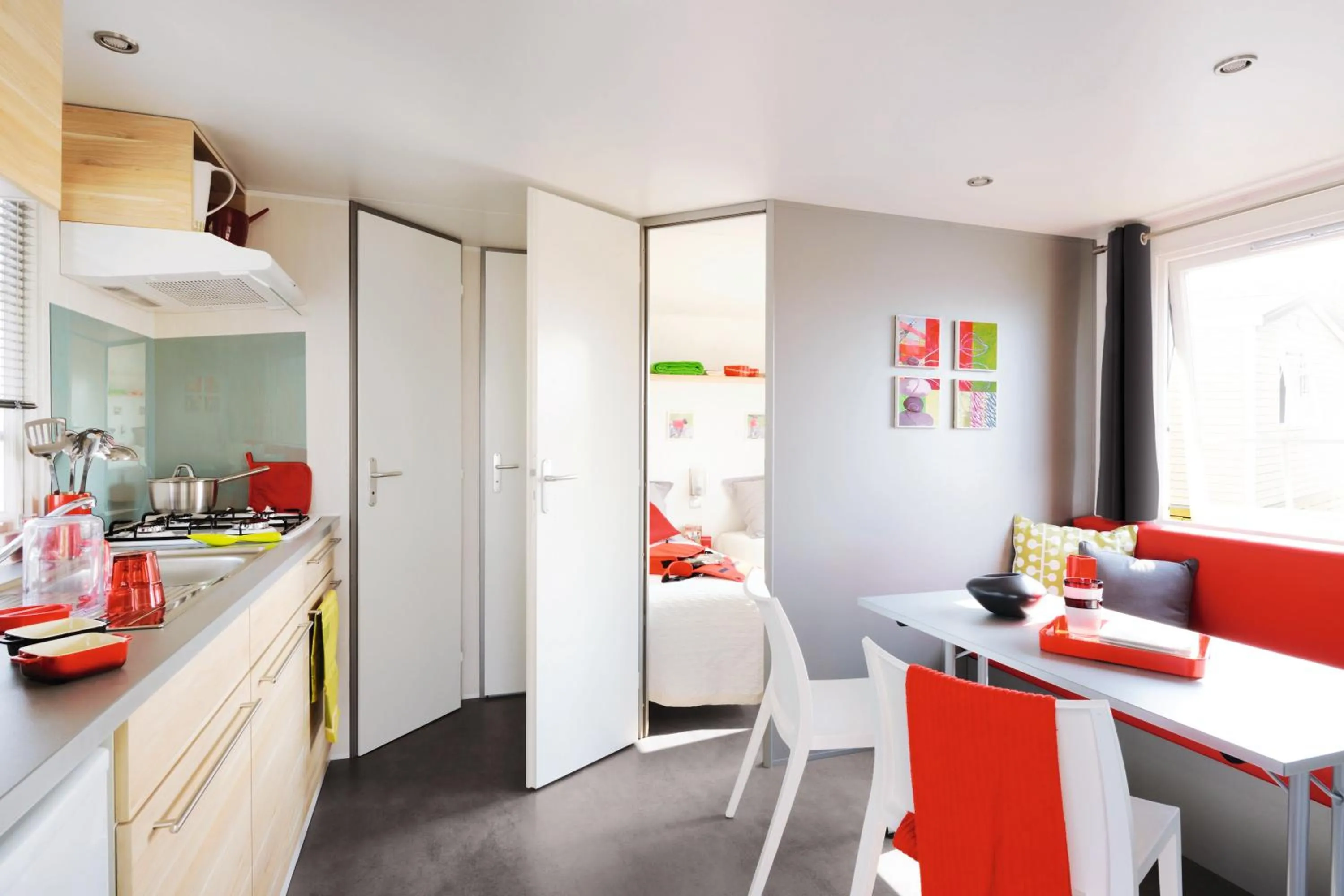 Dining area in Le Village Vacances de Mimizan Plage