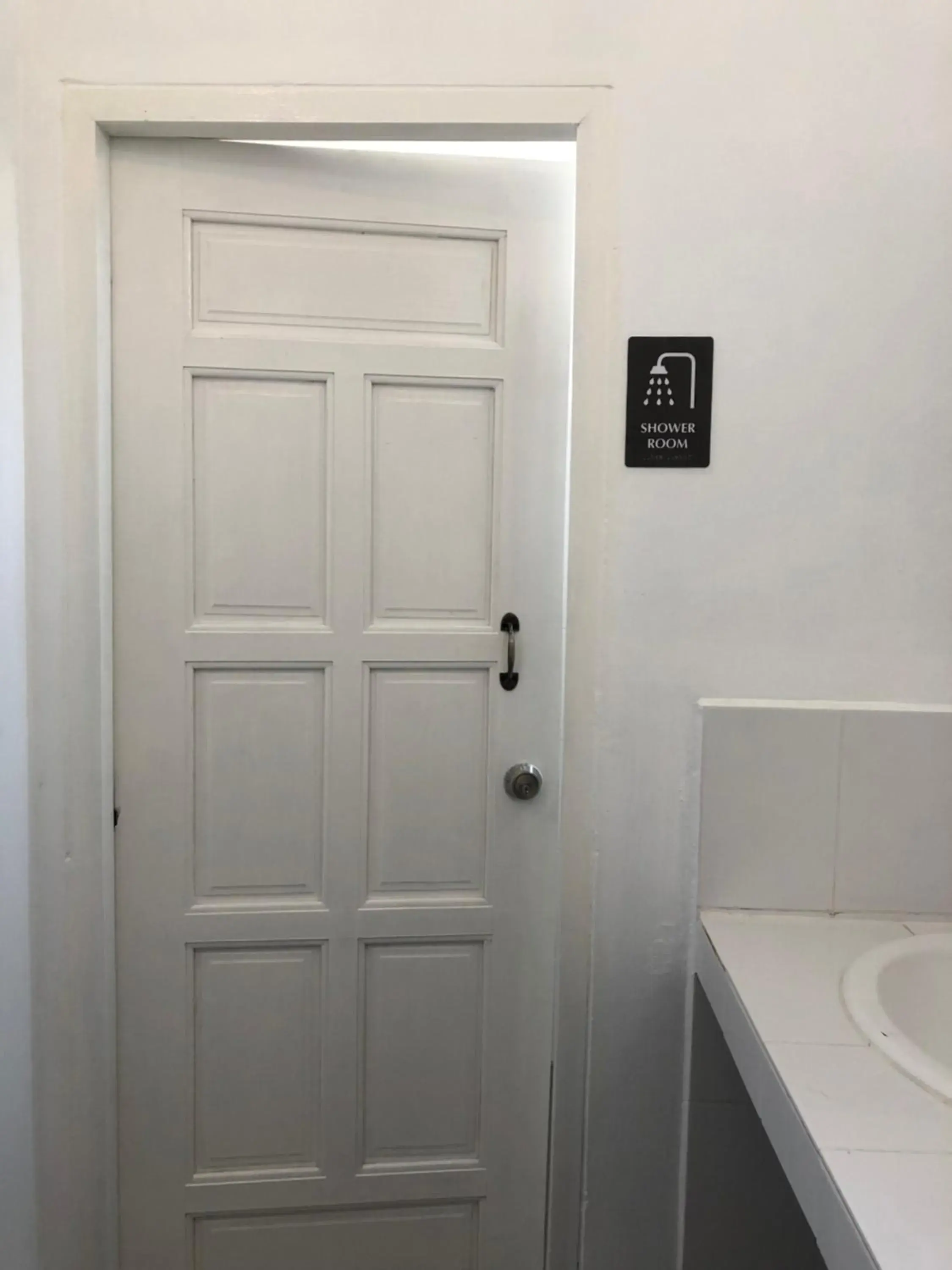 Bathroom in PLOY Hostel Bathroom in PLOY Hostel