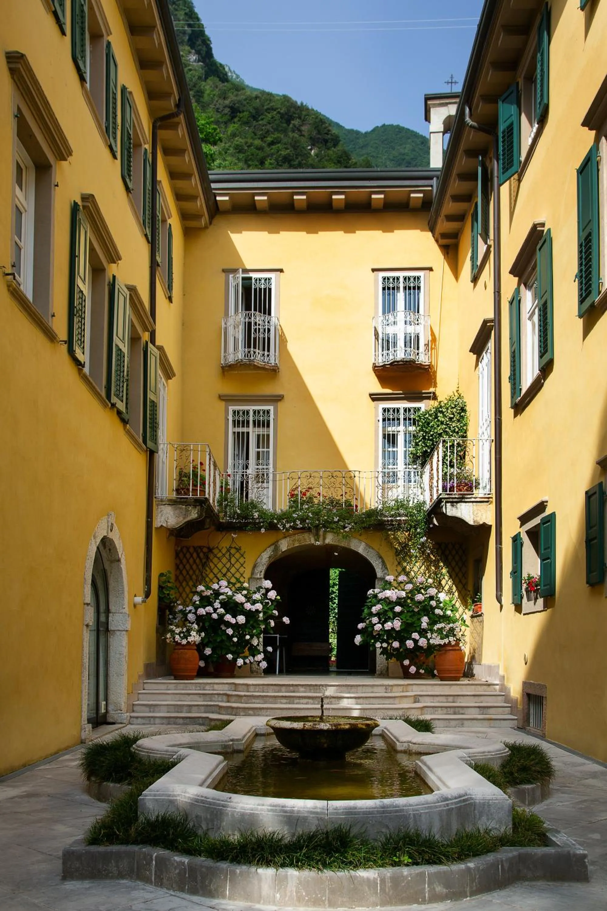 Property building in Villa Angelica