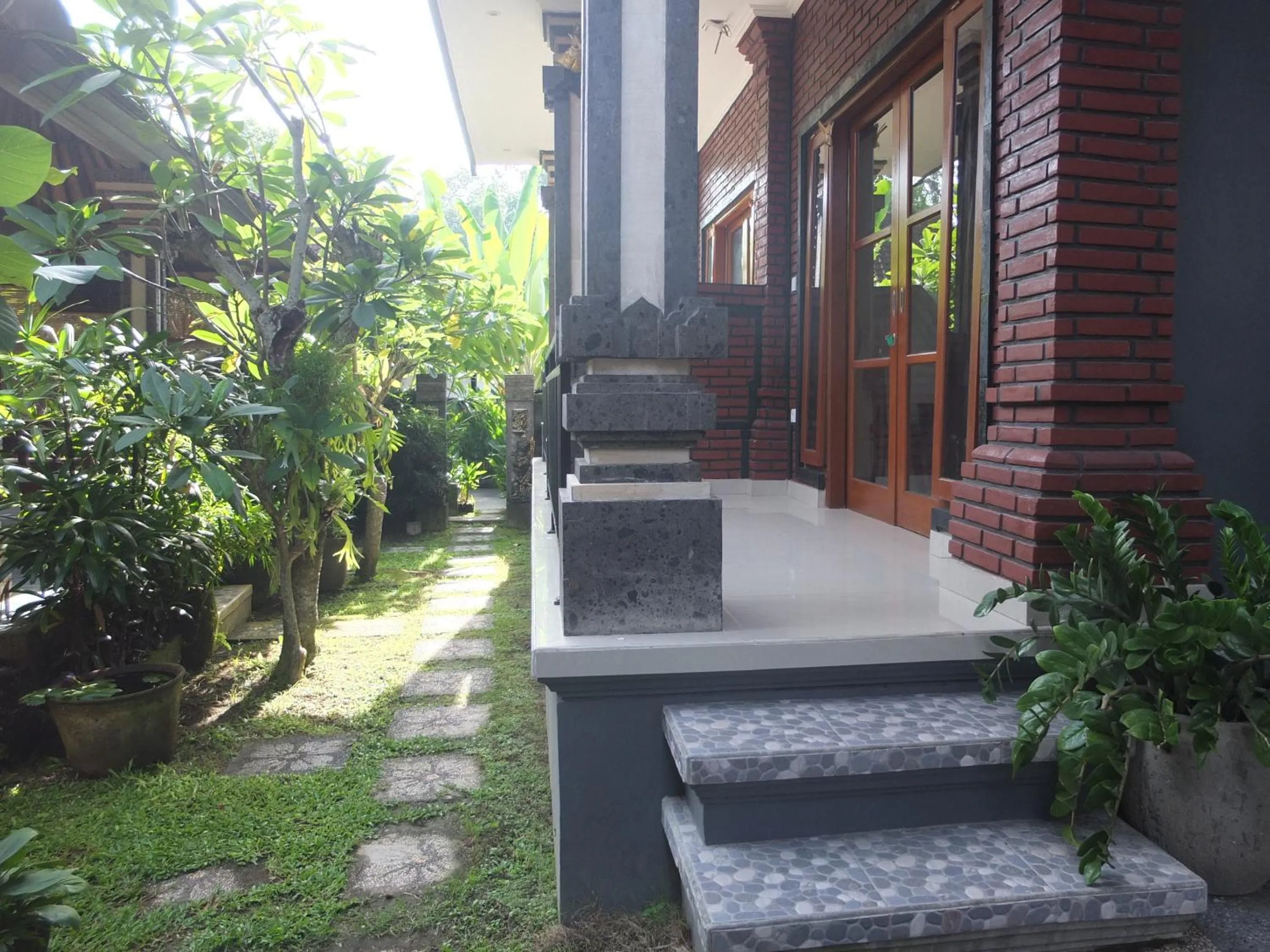 Property building in Ojek's Homestay