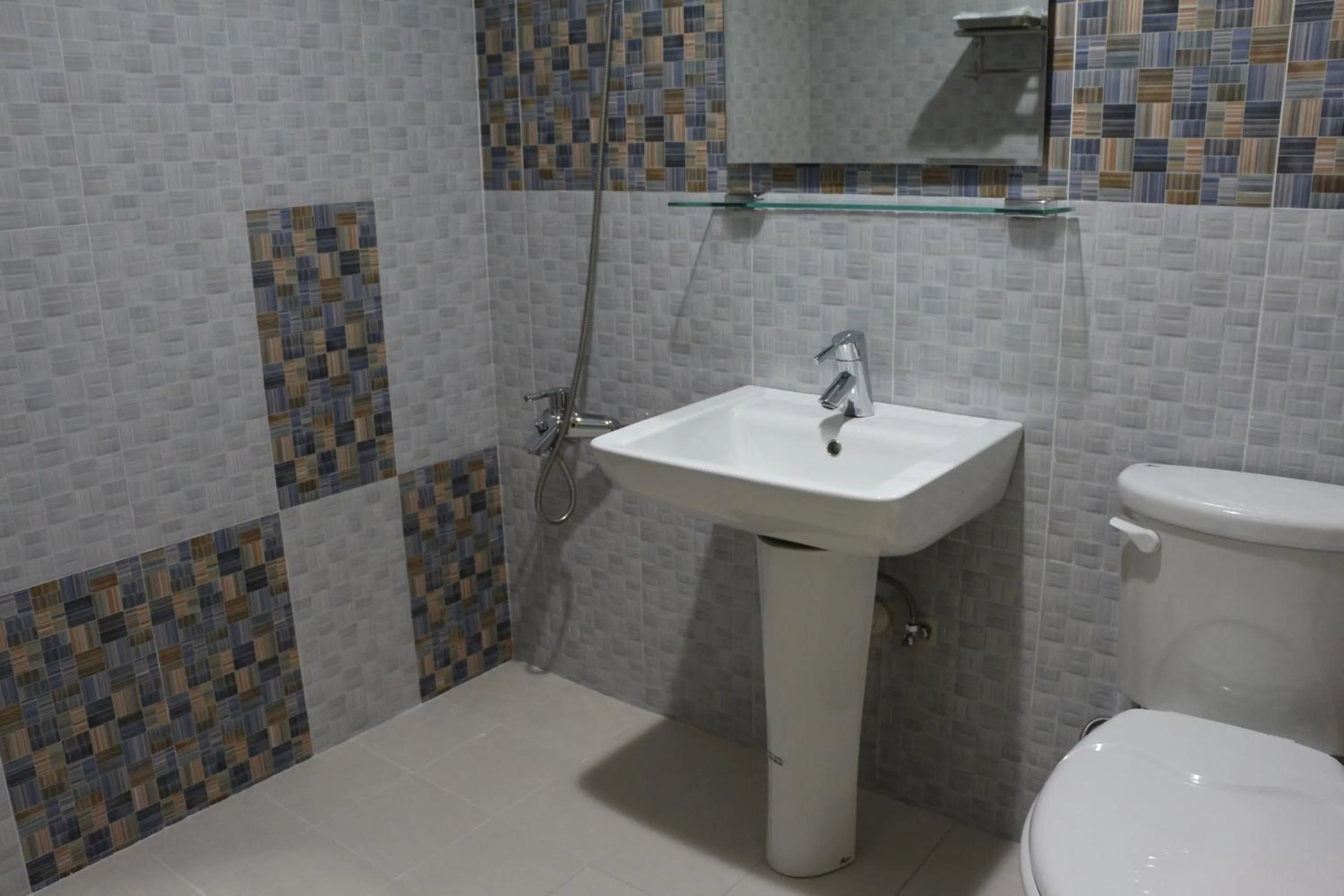 Bed in Hai Yuan Bungalow II