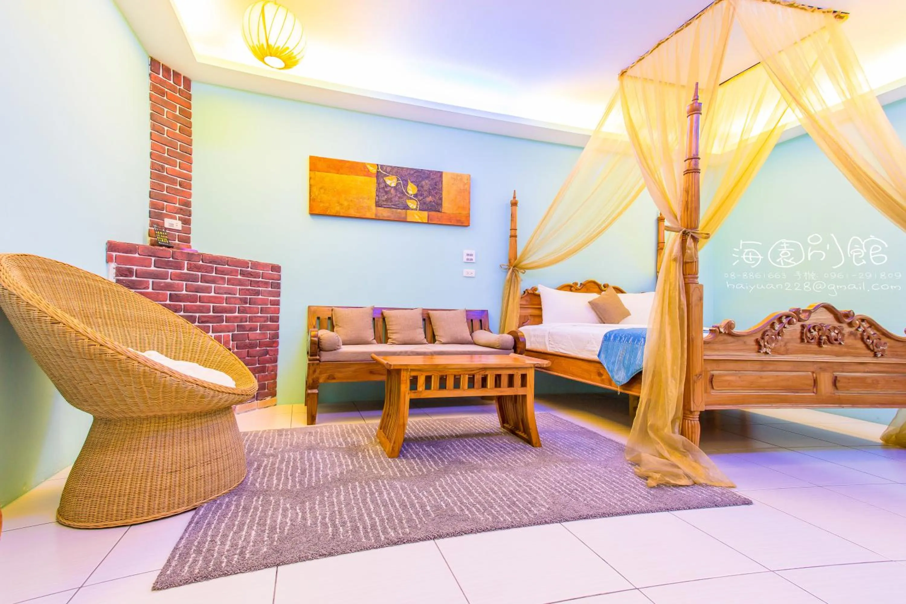 Bed in Hai Yuan Bungalow II