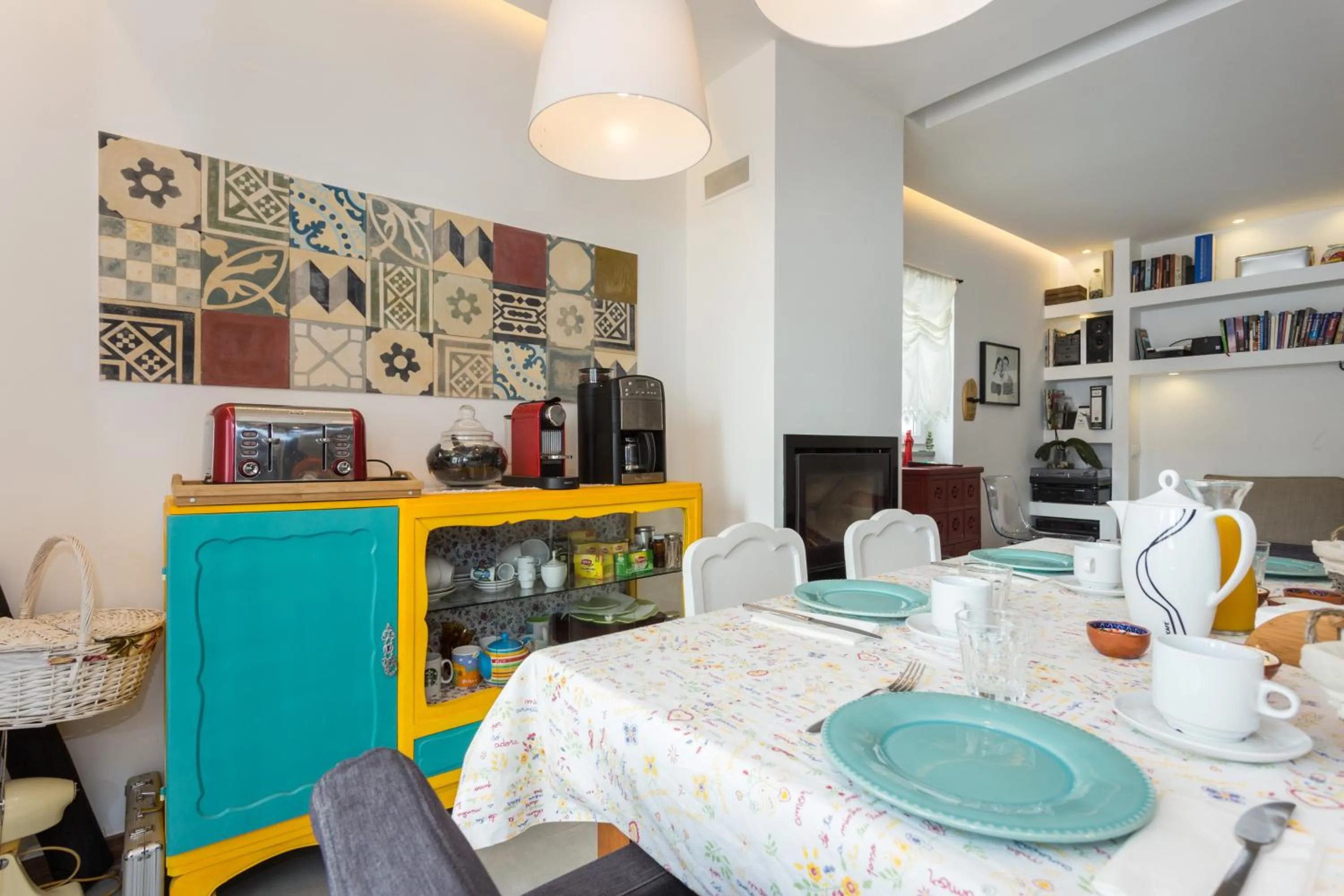 Restaurant/places to eat in Casas da Formosa - Downtown Alegria B&B