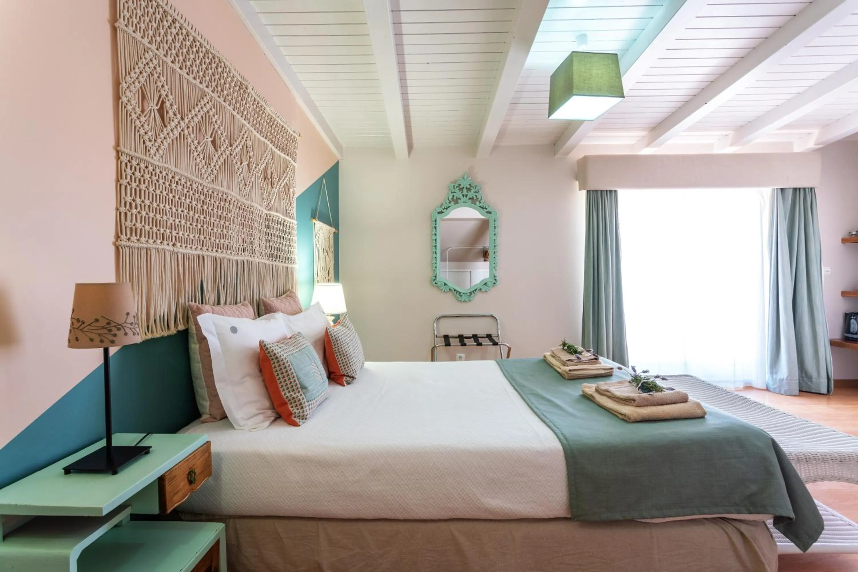 Photo of the whole room, Bed in Casas da Formosa - Downtown Alegria B&B