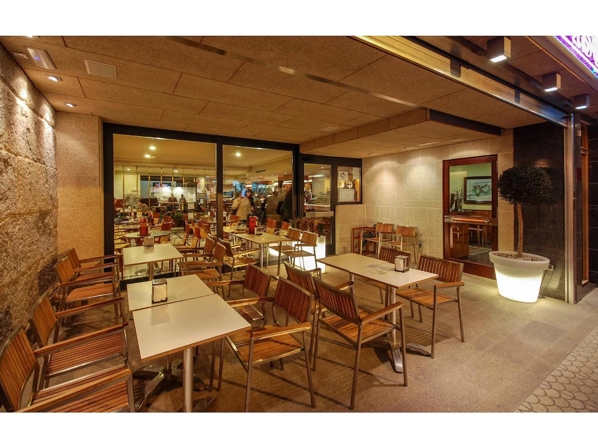 Restaurant/places to eat in Hotel Isolino