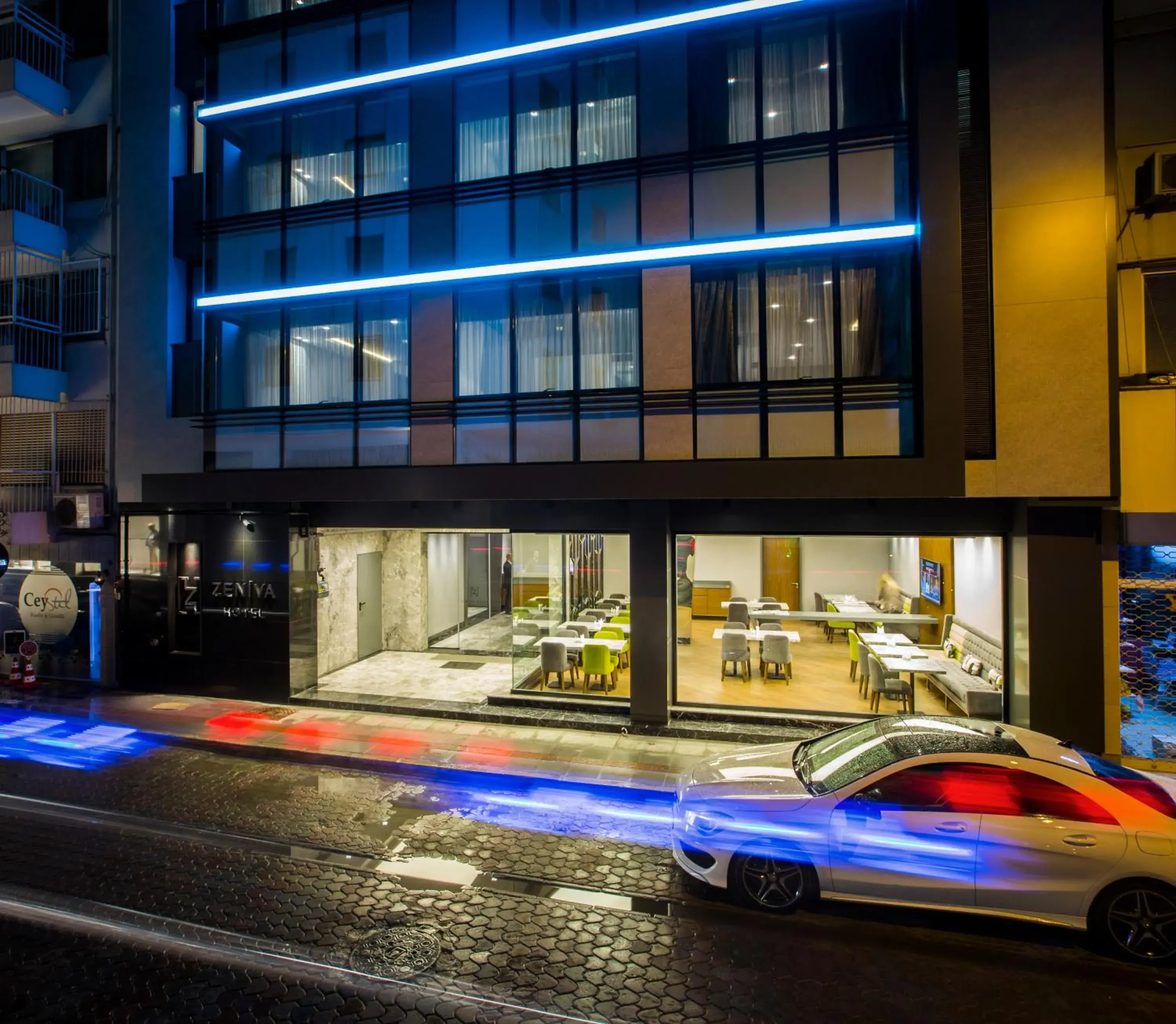 Facade/entrance in Zeniva Hotel Facade/entrance in Zeniva Hotel