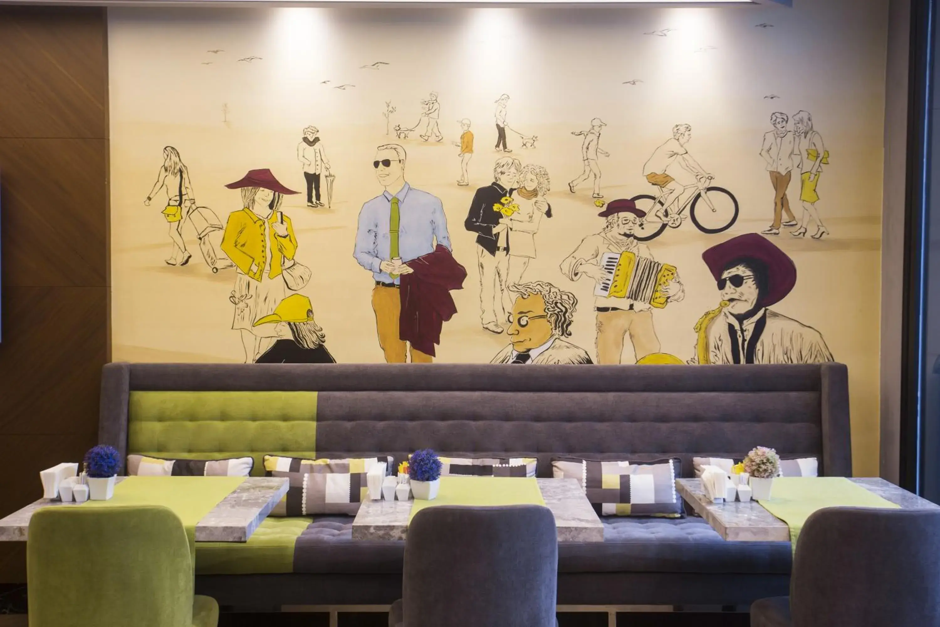 Restaurant/places to eat in Zeniva Hotel Restaurant/places to eat in Zeniva Hotel