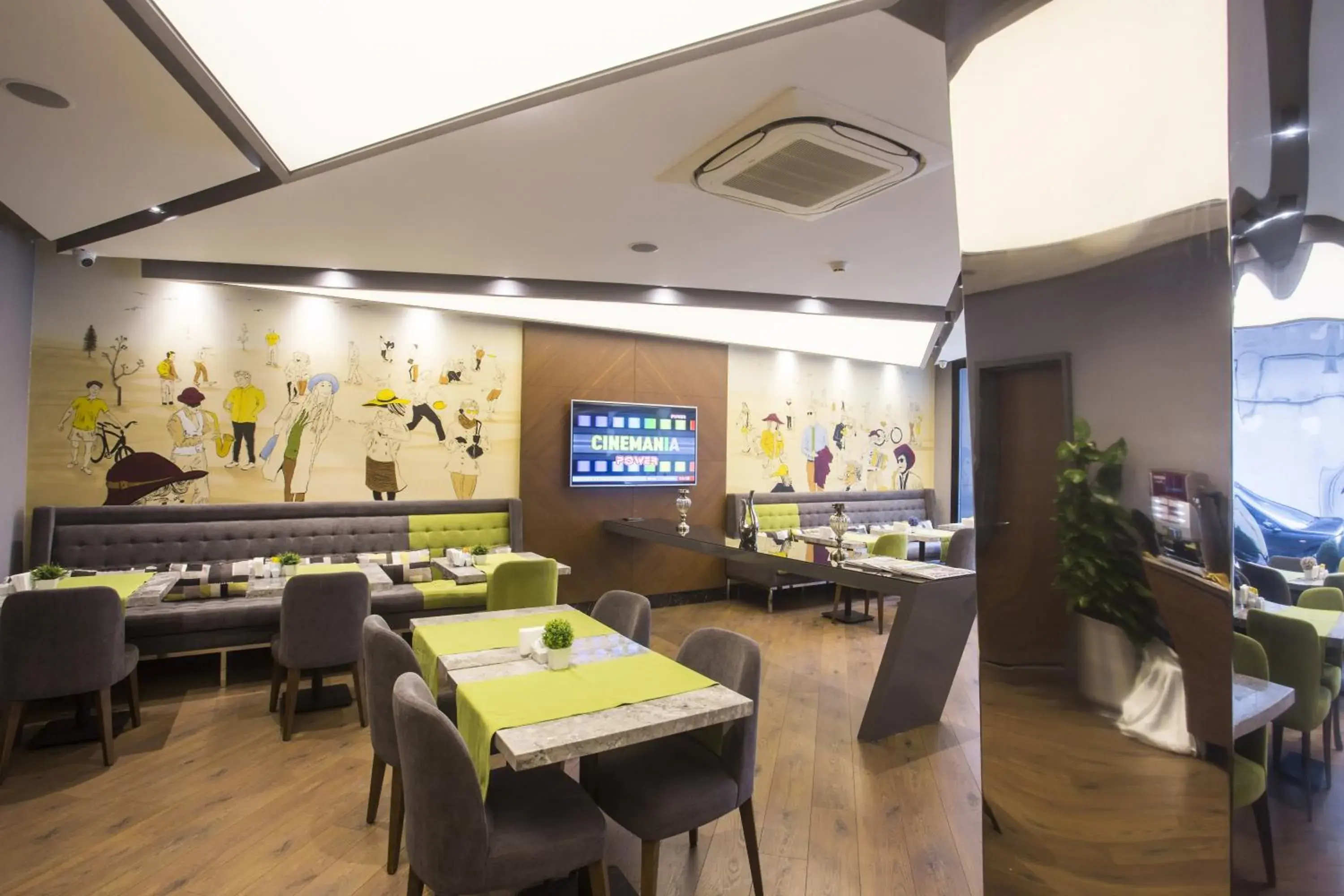 Restaurant/places to eat in Zeniva Hotel Restaurant/places to eat in Zeniva Hotel