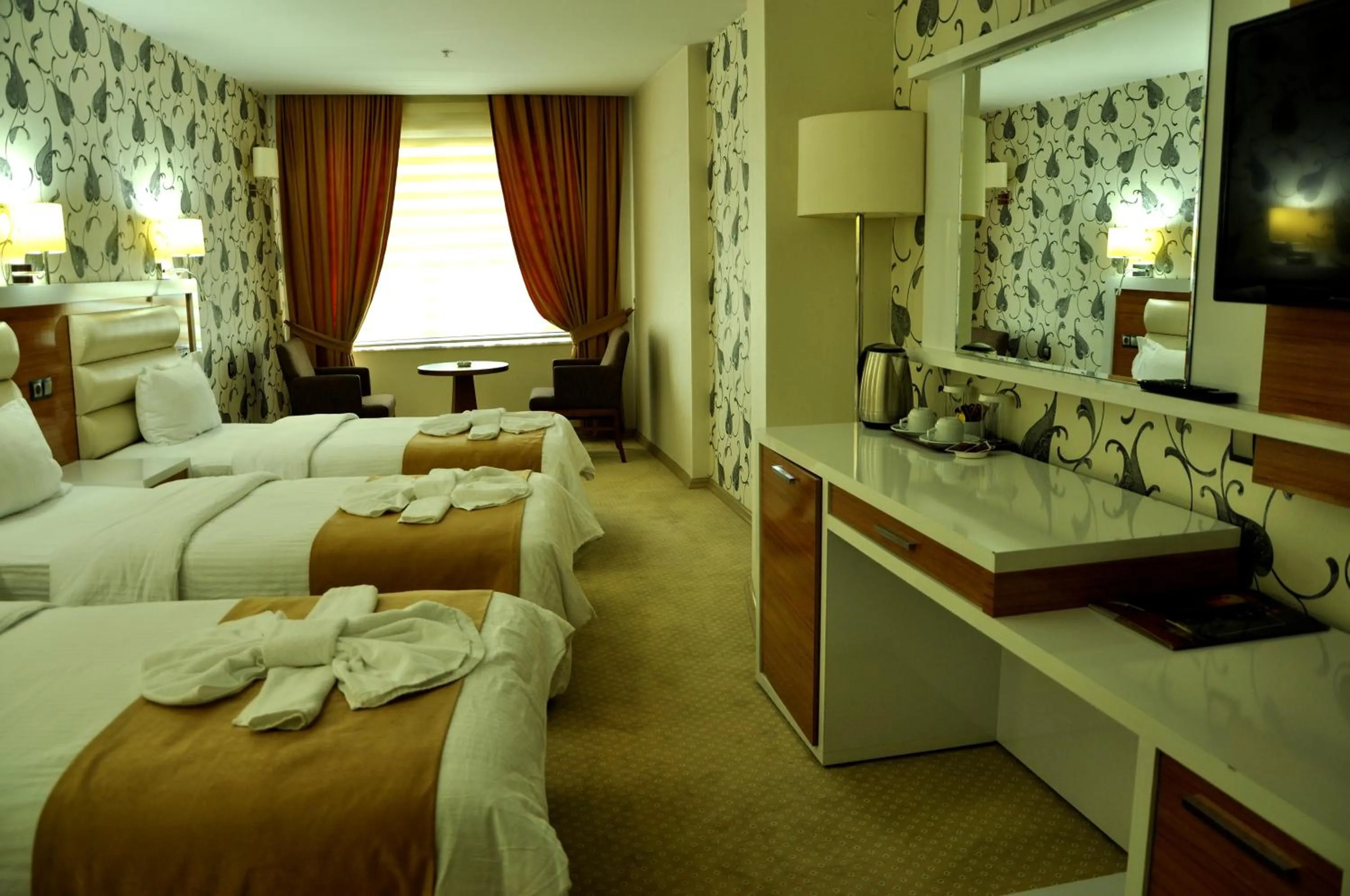 Photo of the whole room, Bed in The Ancient Mesopotamia Hotel