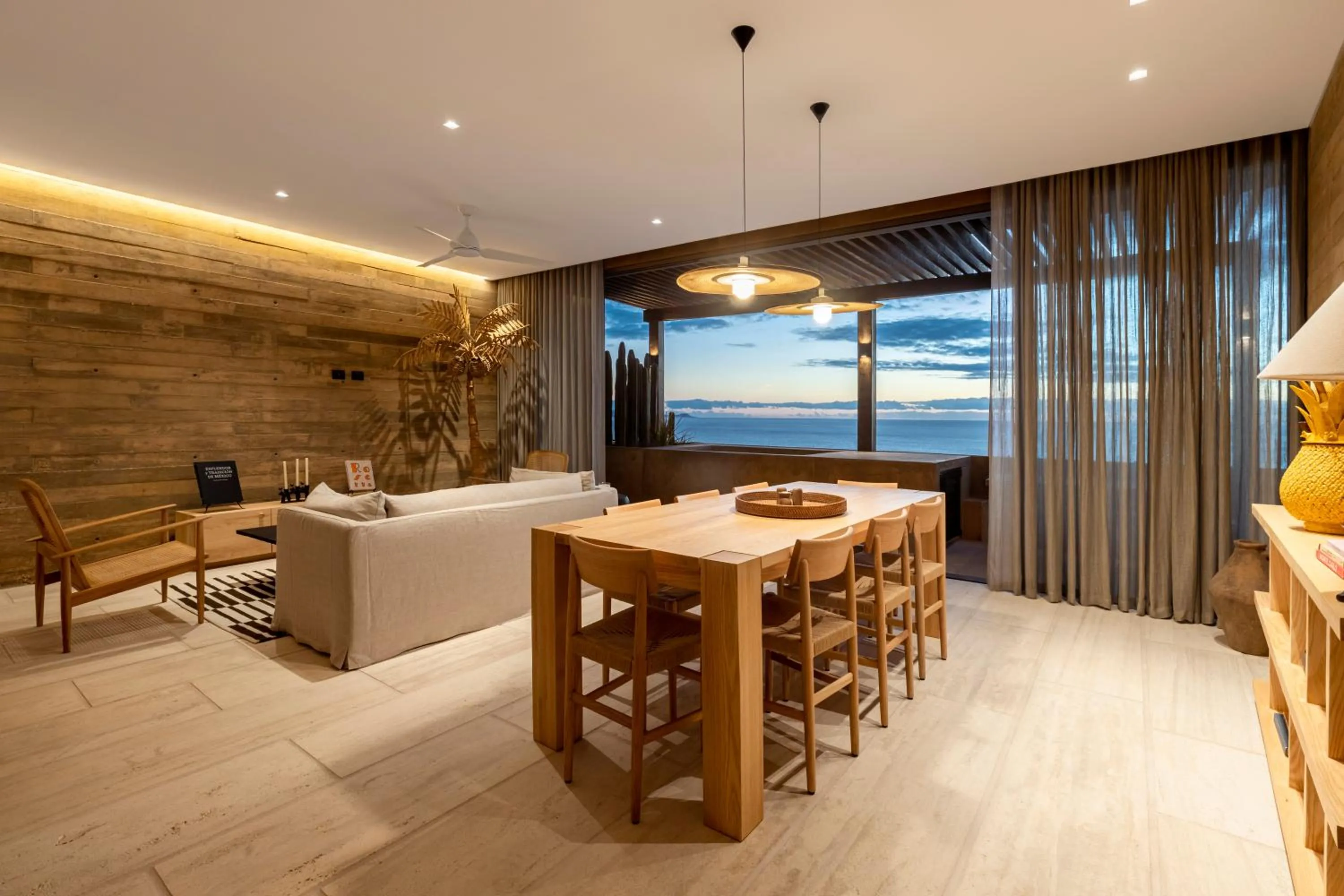 6 Guests - Amazing Views -Top Design