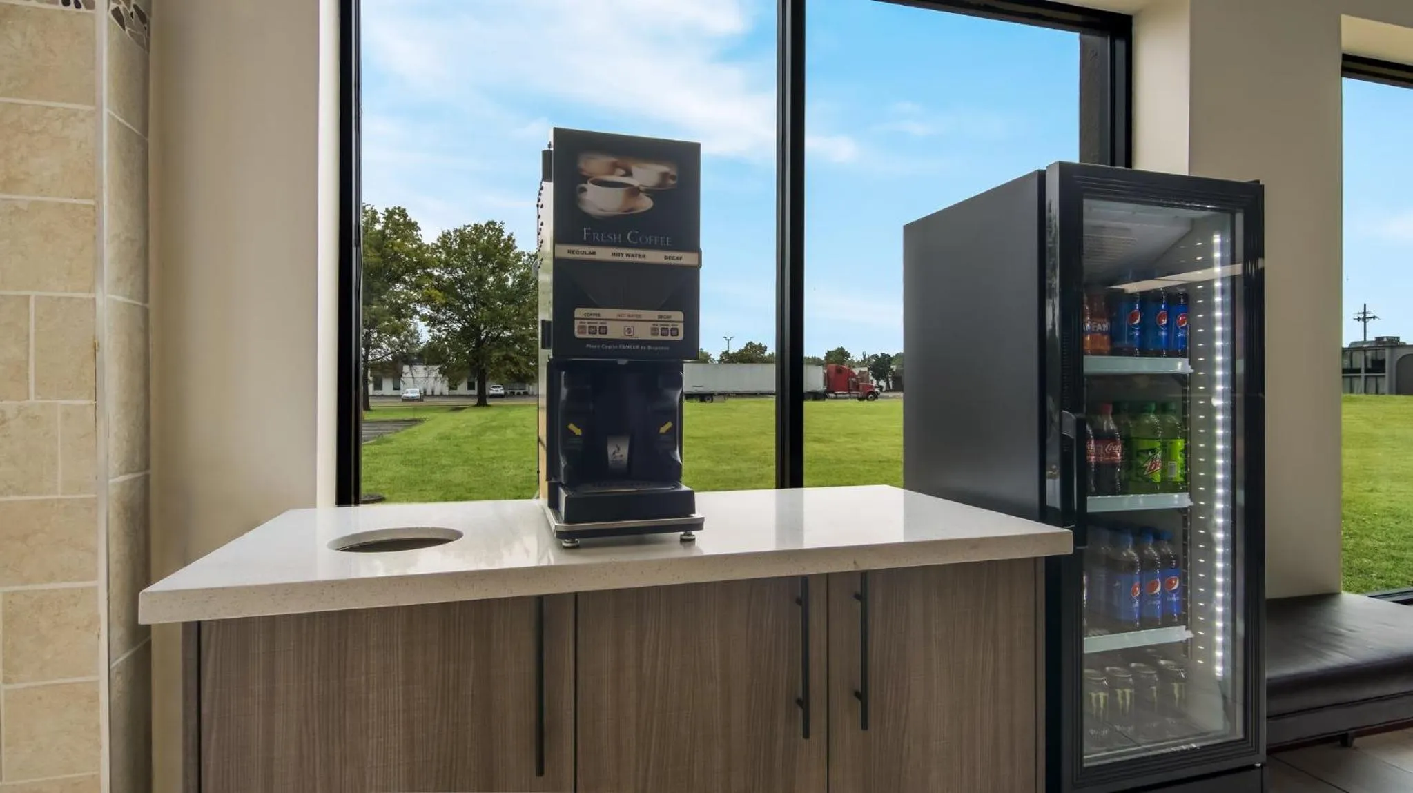 Other in HomeTowne Studios by Red Roof and Conference Center Chicago - N Aurora Naperville