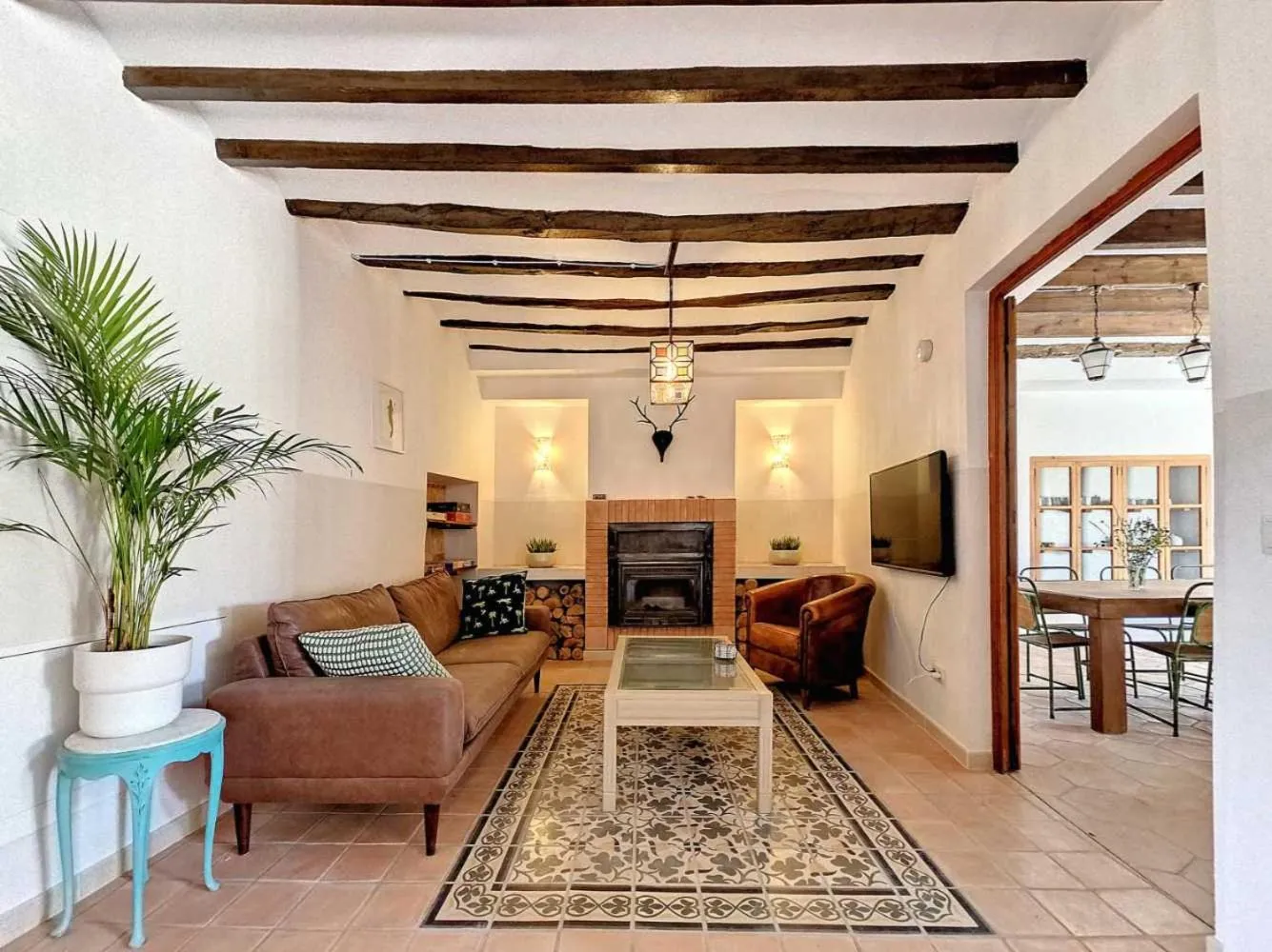 Property building in Casa Rodriguillo