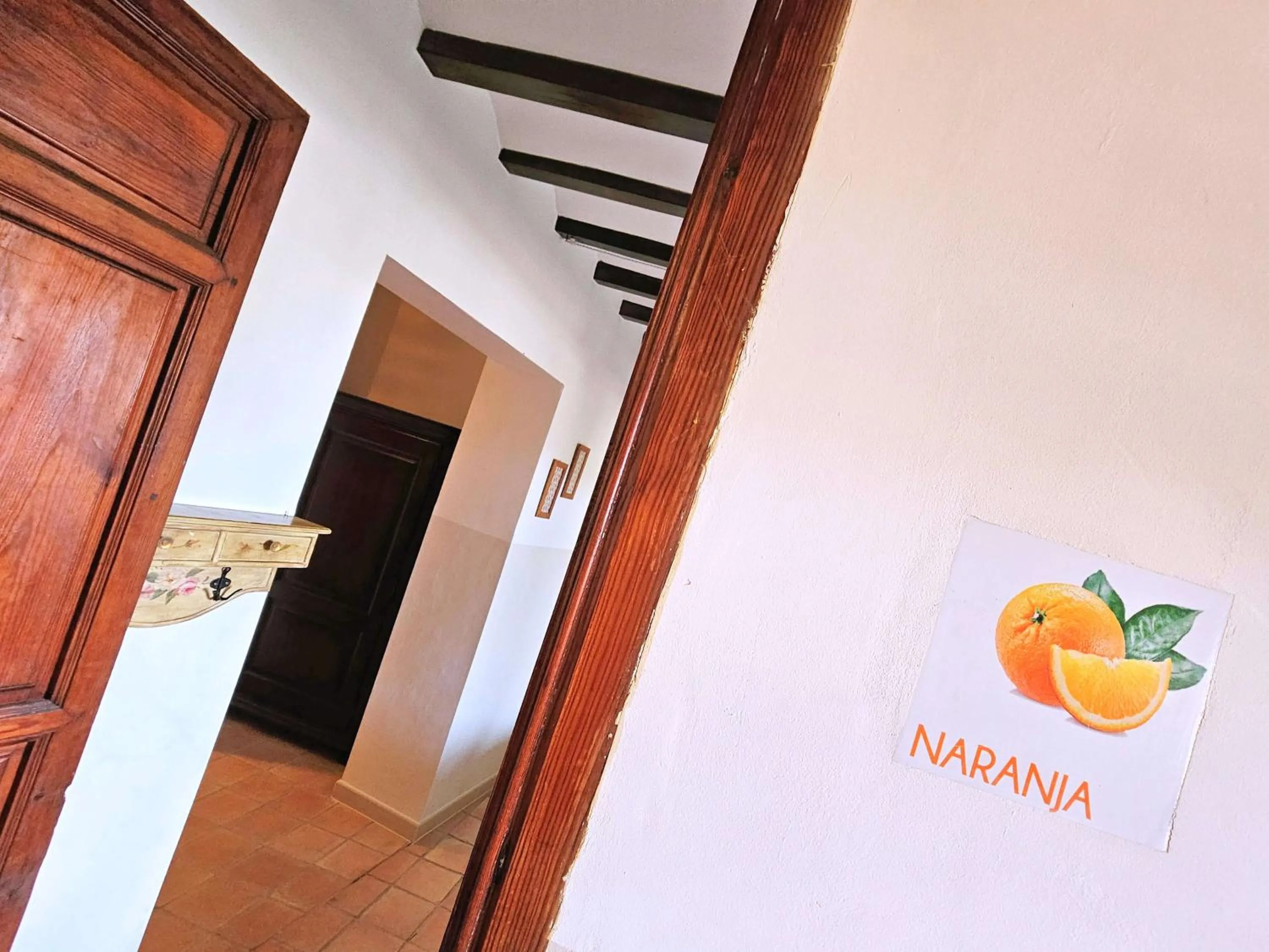 Text overlay in Casa Rodriguillo