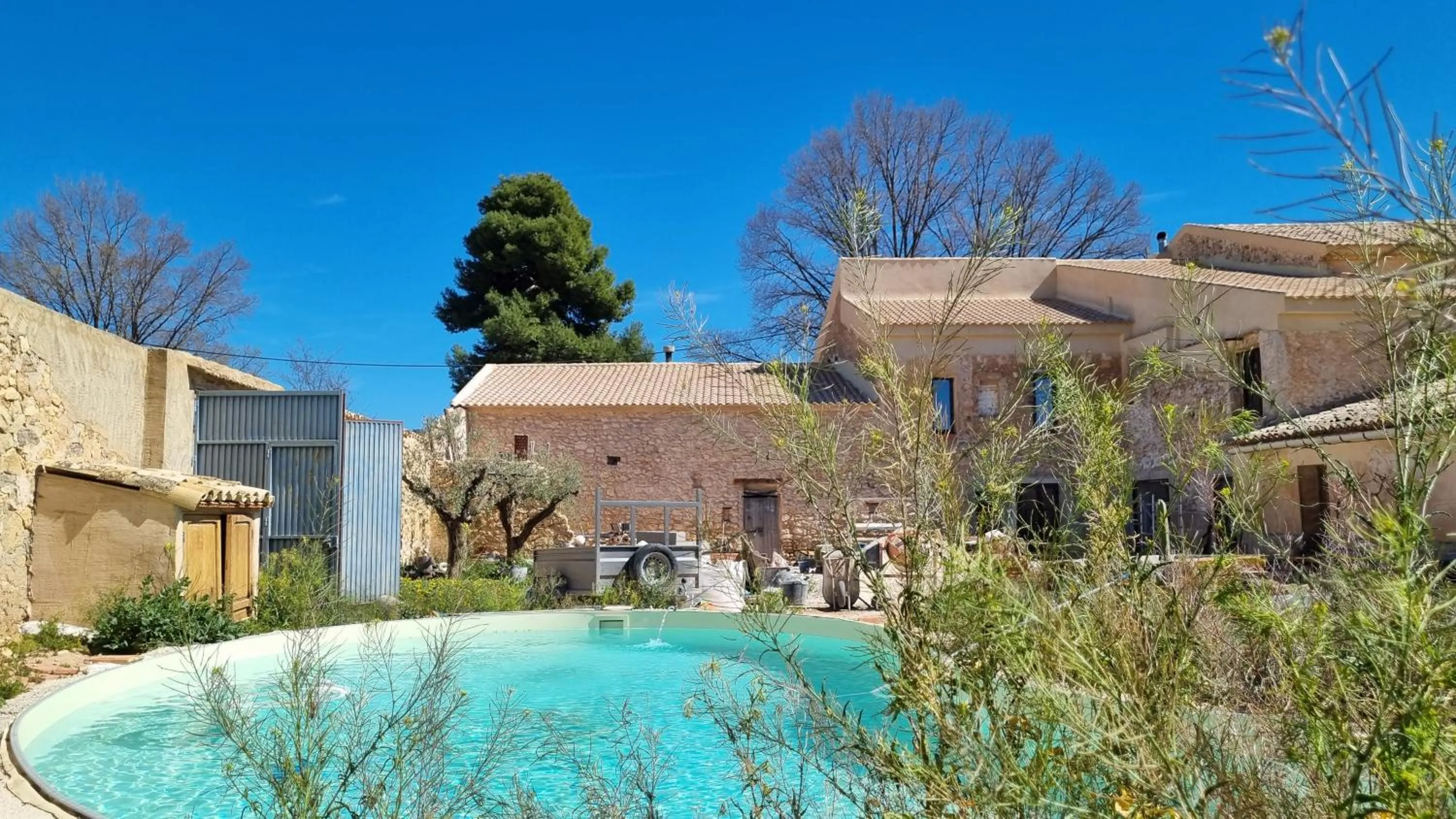 Property building in Casa Rodriguillo