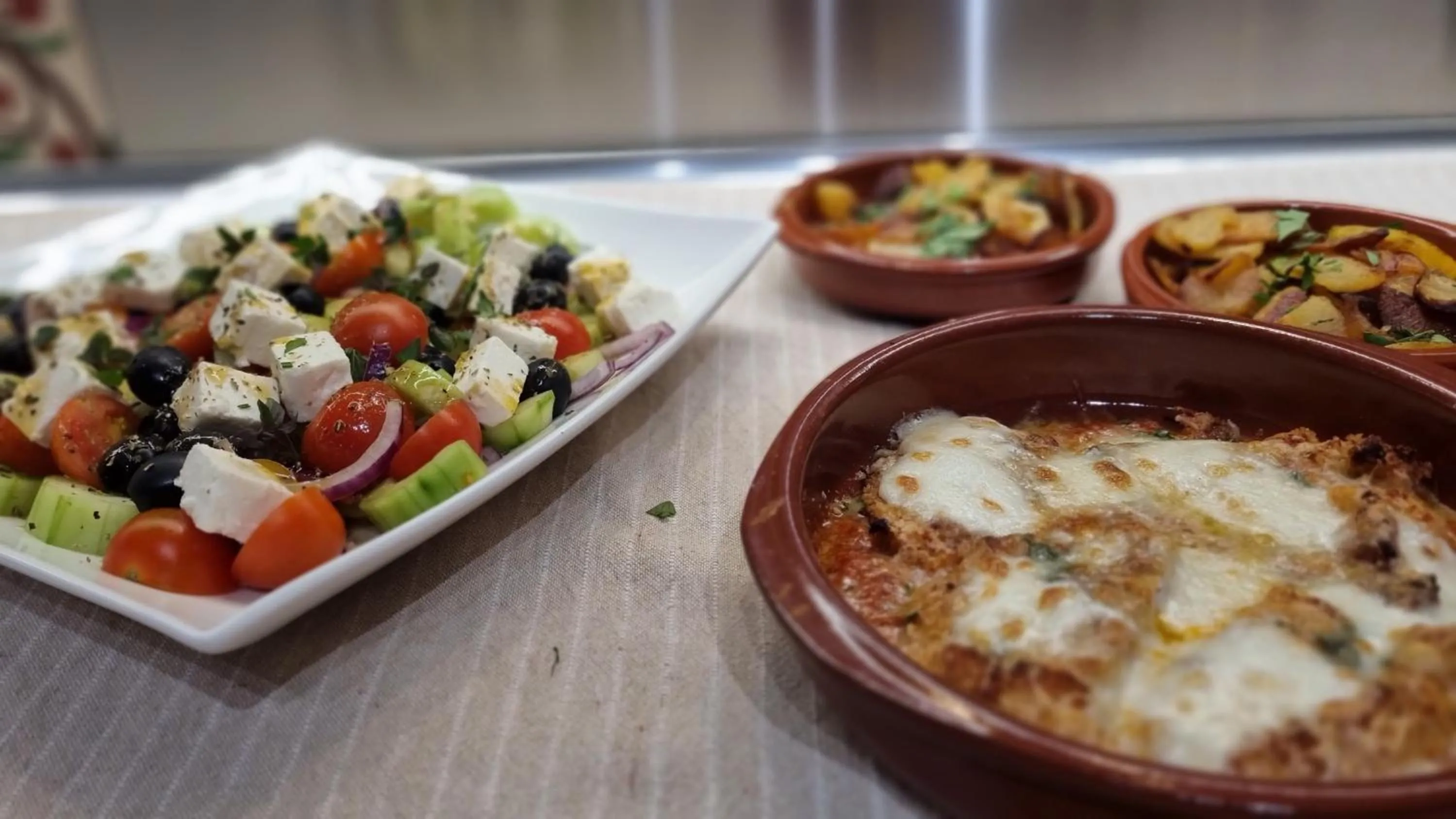 Restaurant/places to eat in Casa Rodriguillo