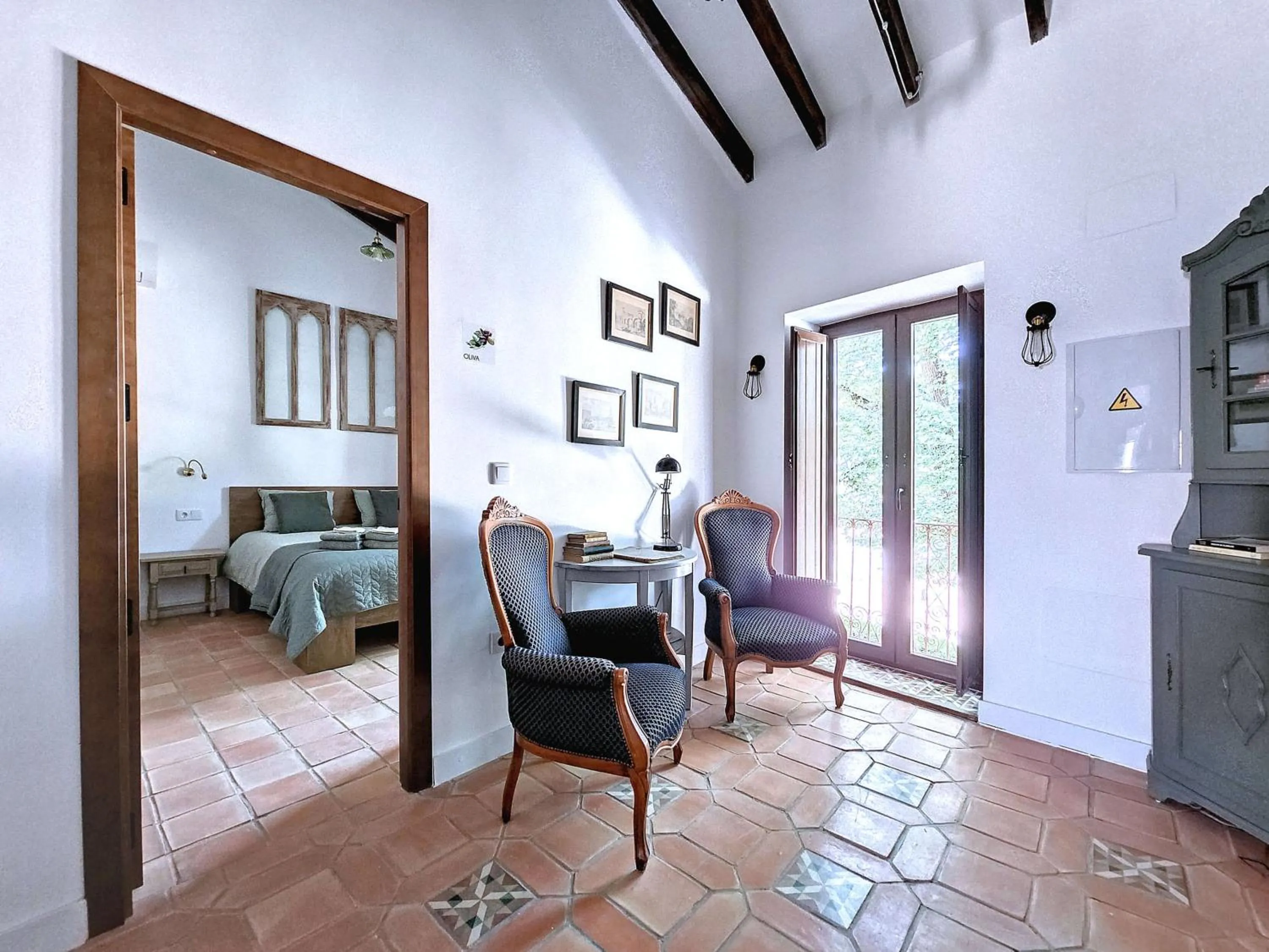 Library, Bed in Casa Rodriguillo