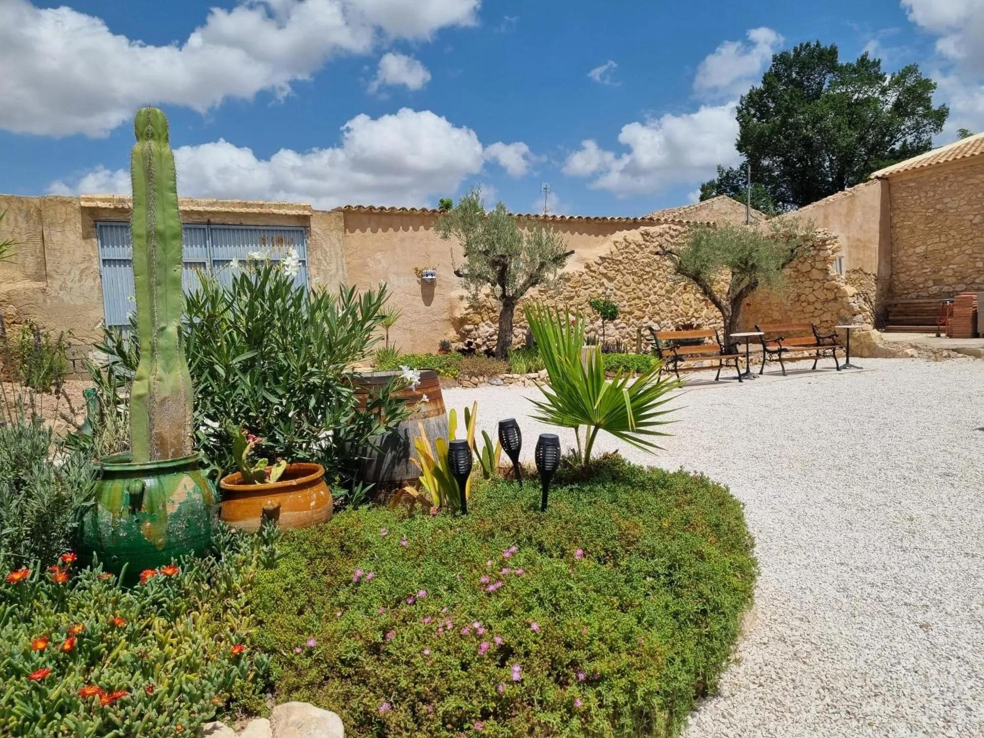 Property building in Casa Rodriguillo
