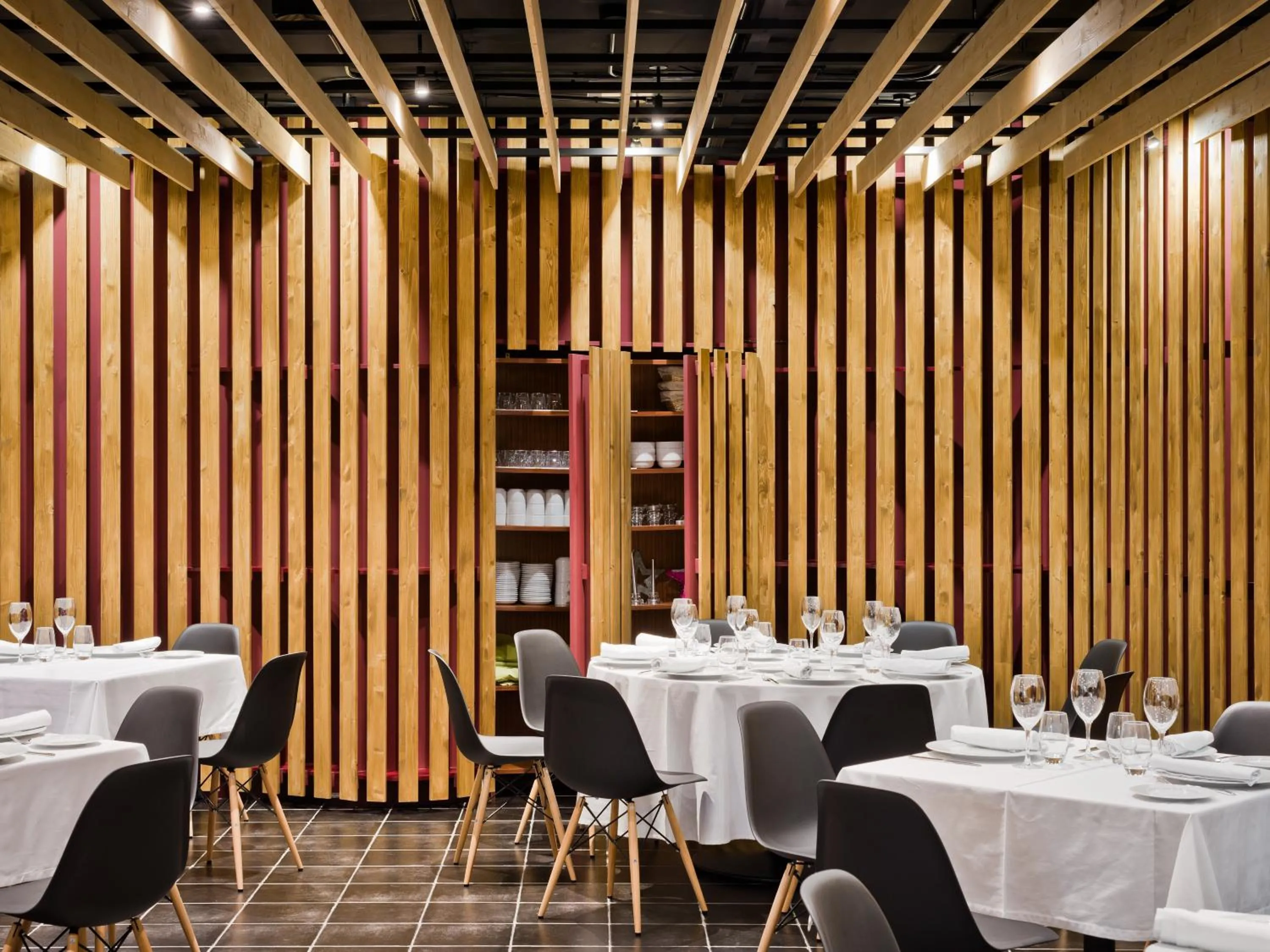Restaurant/places to eat in Hotel Las Casas de Pandreula