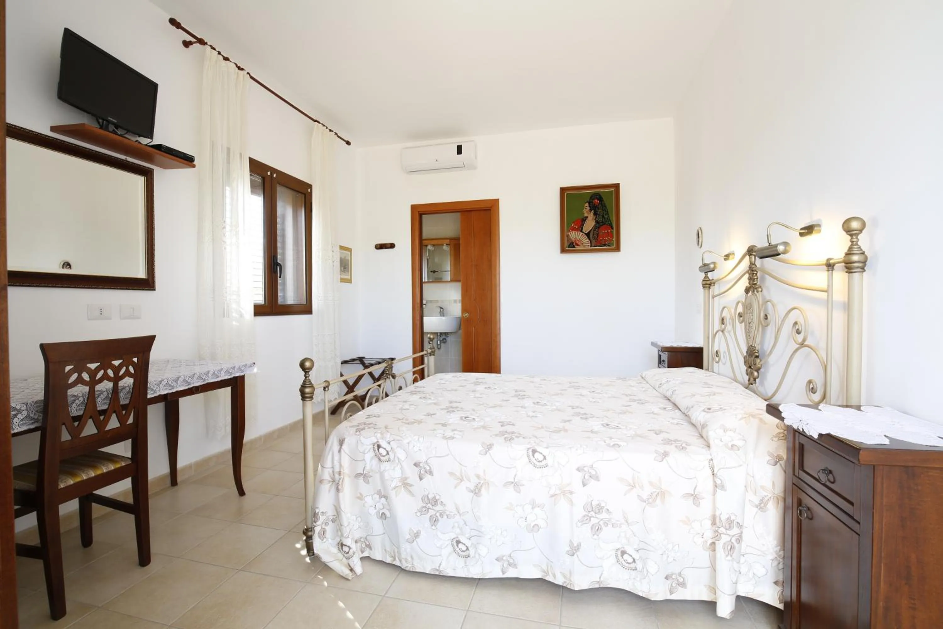 Photo of the whole room, Bed in Agriturismo Posta Pastorella