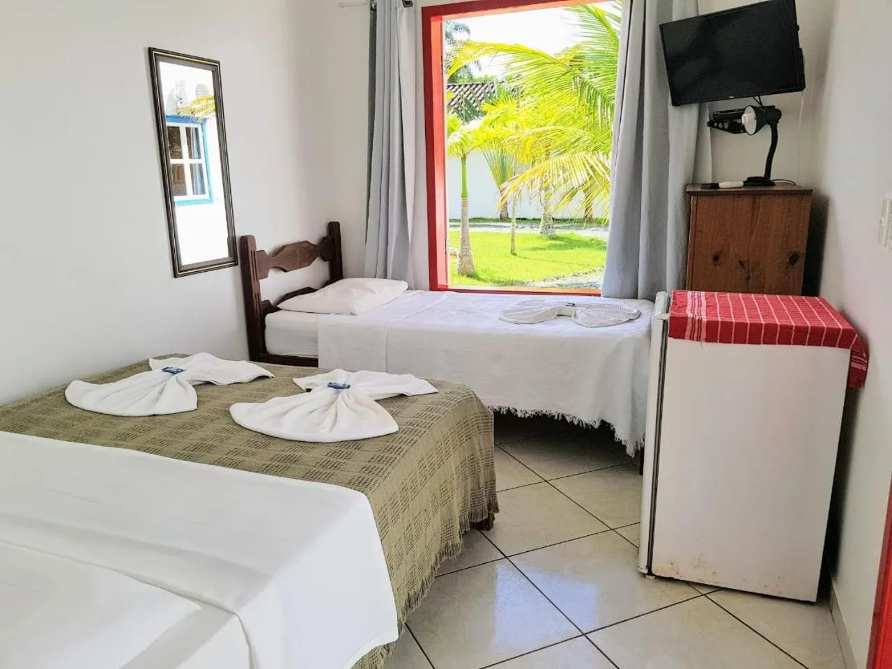 Photo of the whole room, Bed in Jabaquara Beach Resort