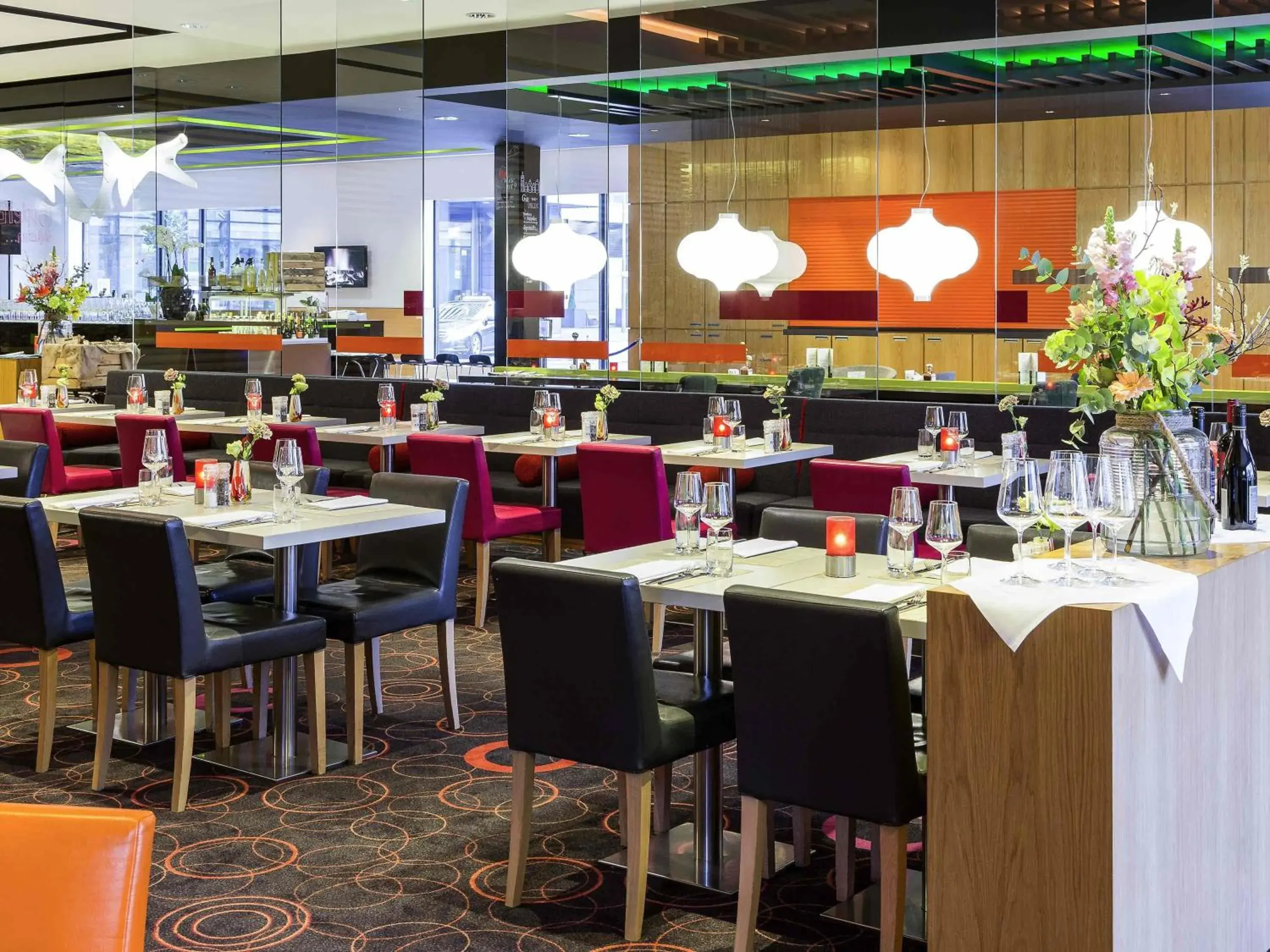 Restaurant/places to eat in Novotel Amsterdam City Restaurant/places to eat in Novotel Amsterdam City