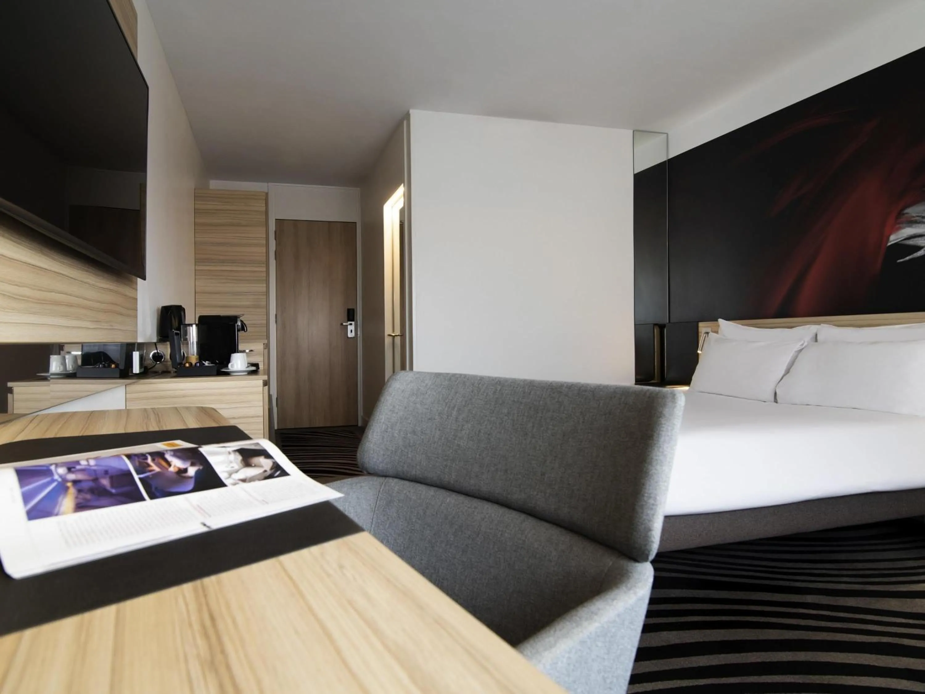 Bedroom, Bed in Novotel Amsterdam City