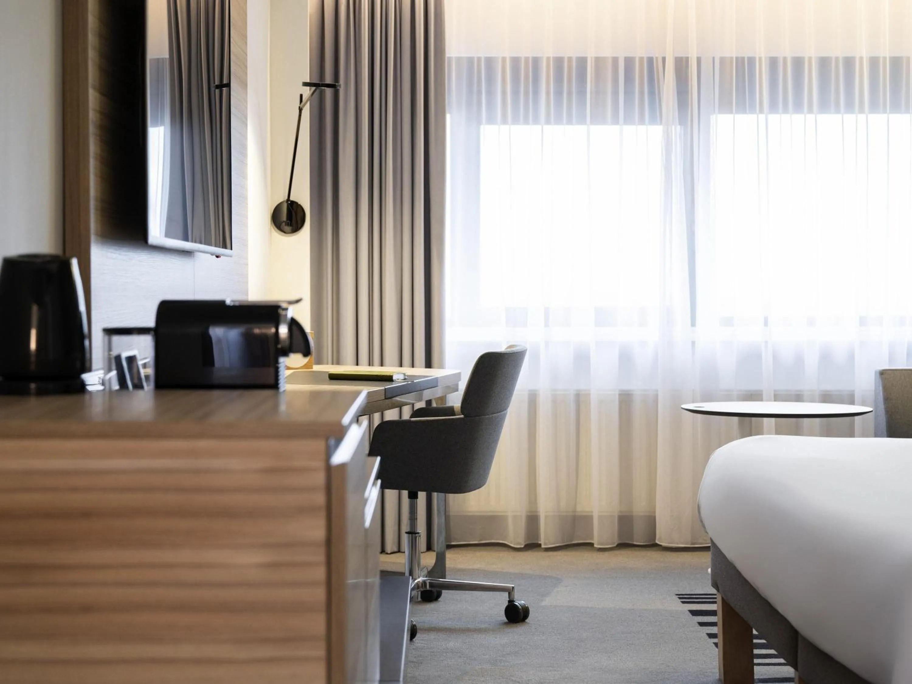 Bedroom, Bed in Novotel Amsterdam City