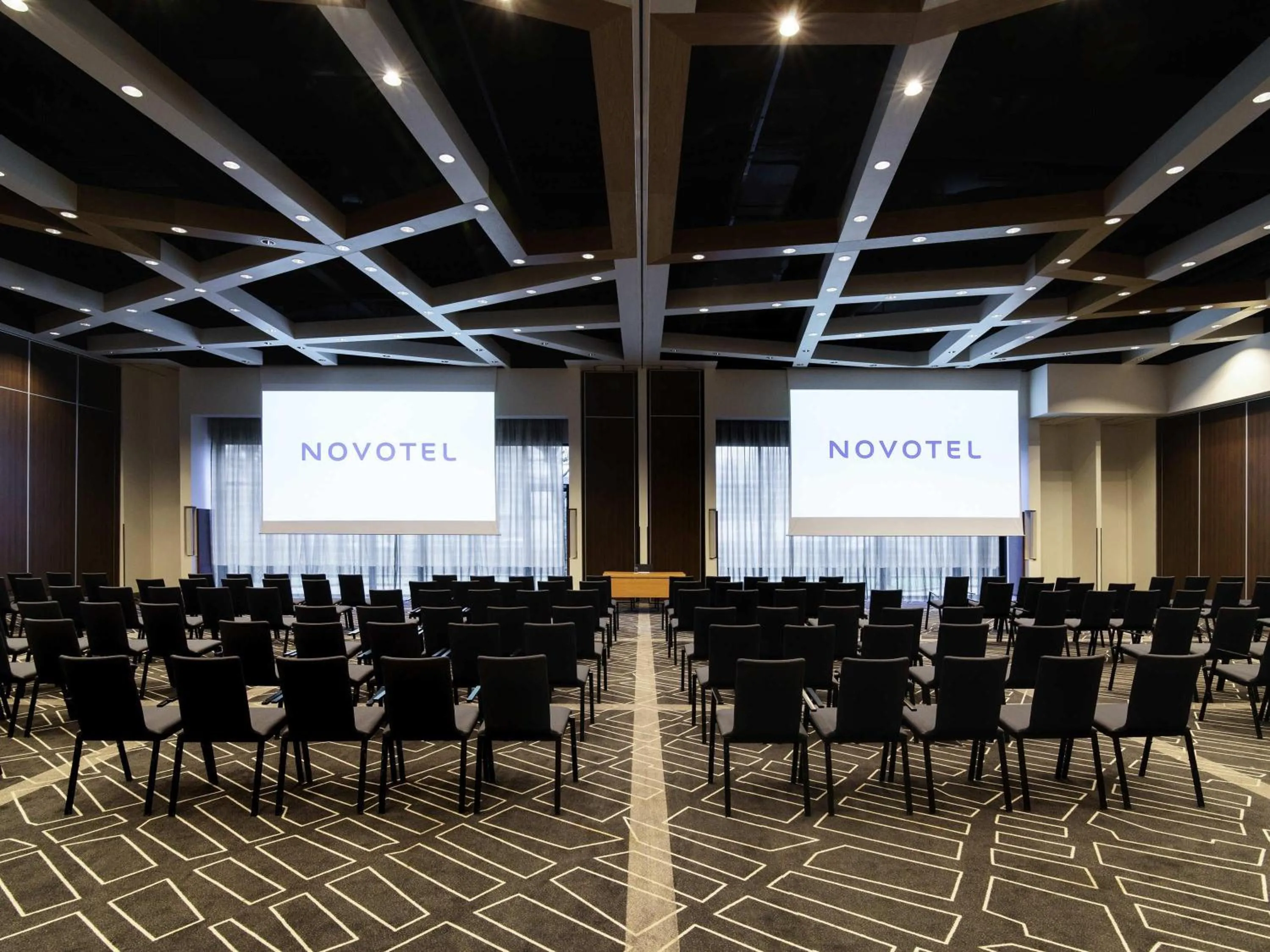 Meeting/conference room in Novotel Amsterdam City