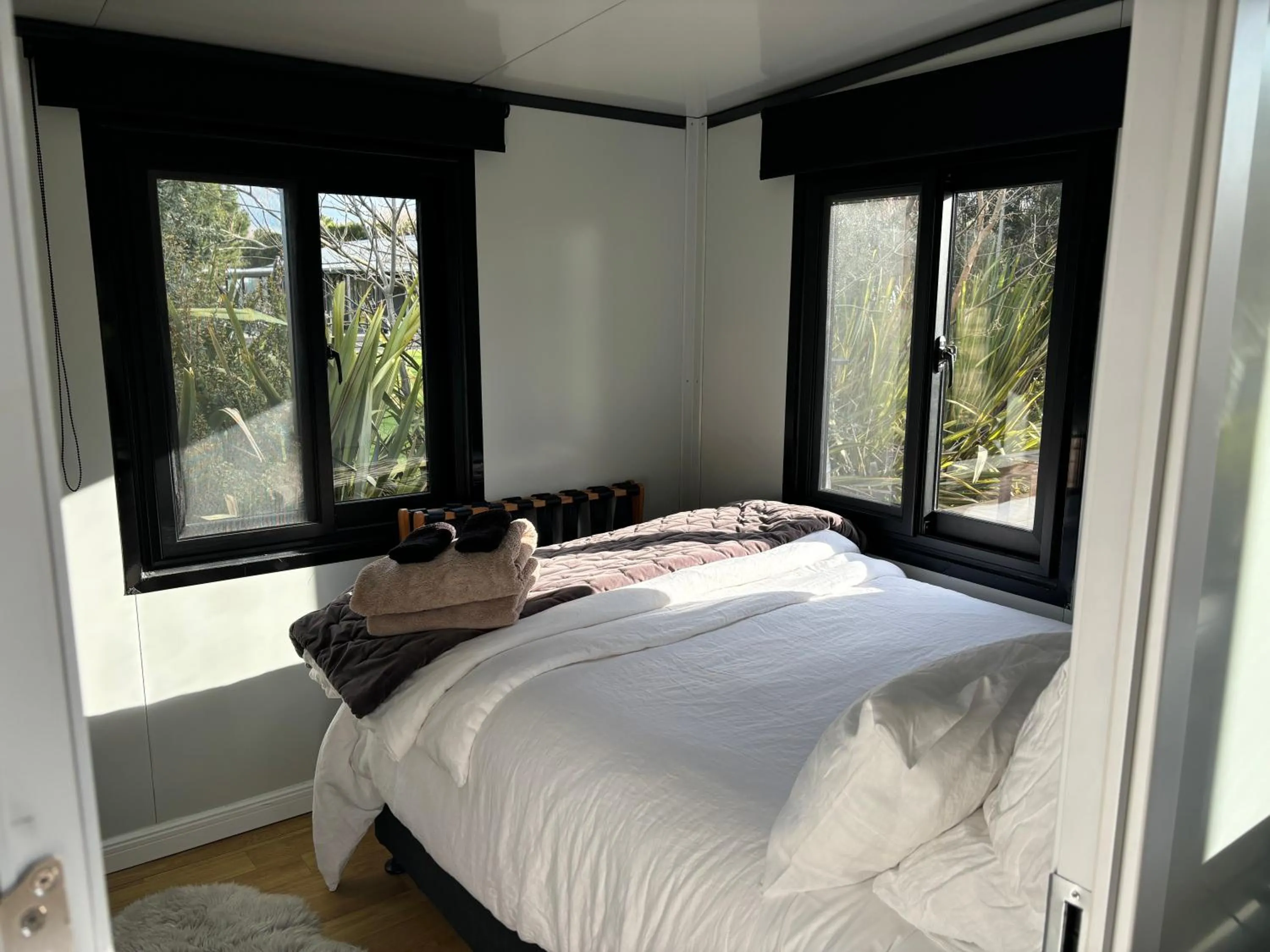 Adorable little container house