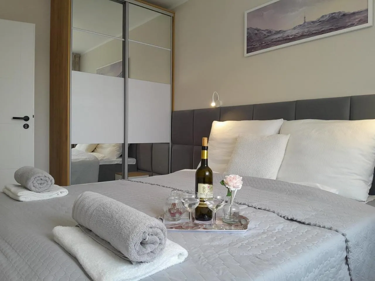 Bed in Arte Porta Mare przytulny apartament blisko morza z miejscem parkingowym