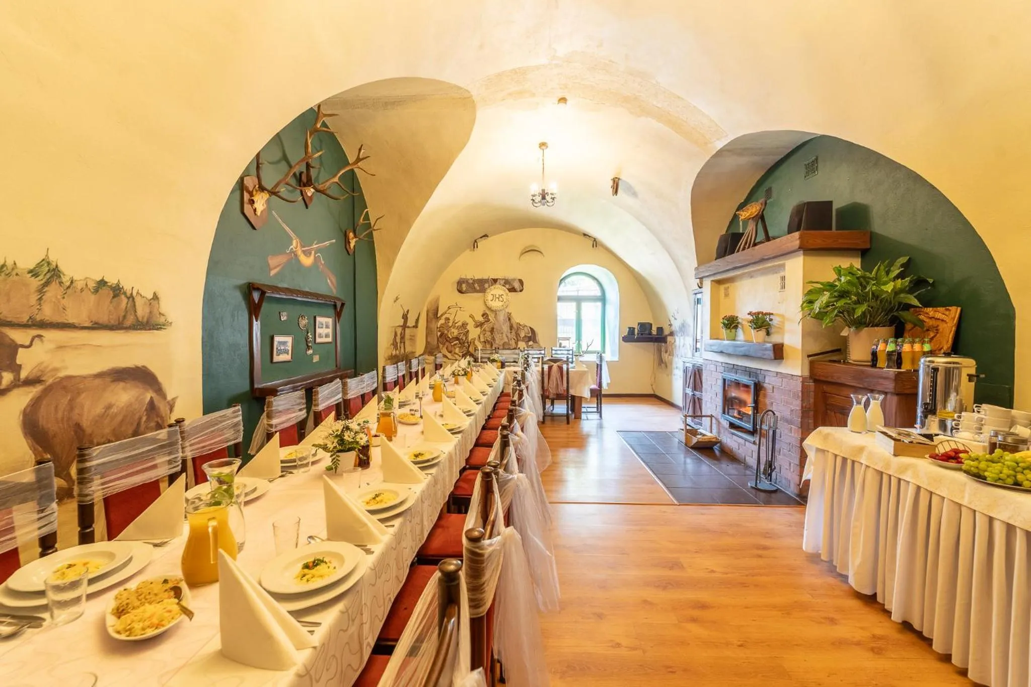 Restaurant/places to eat in Twierdza Toruń - Fort IV