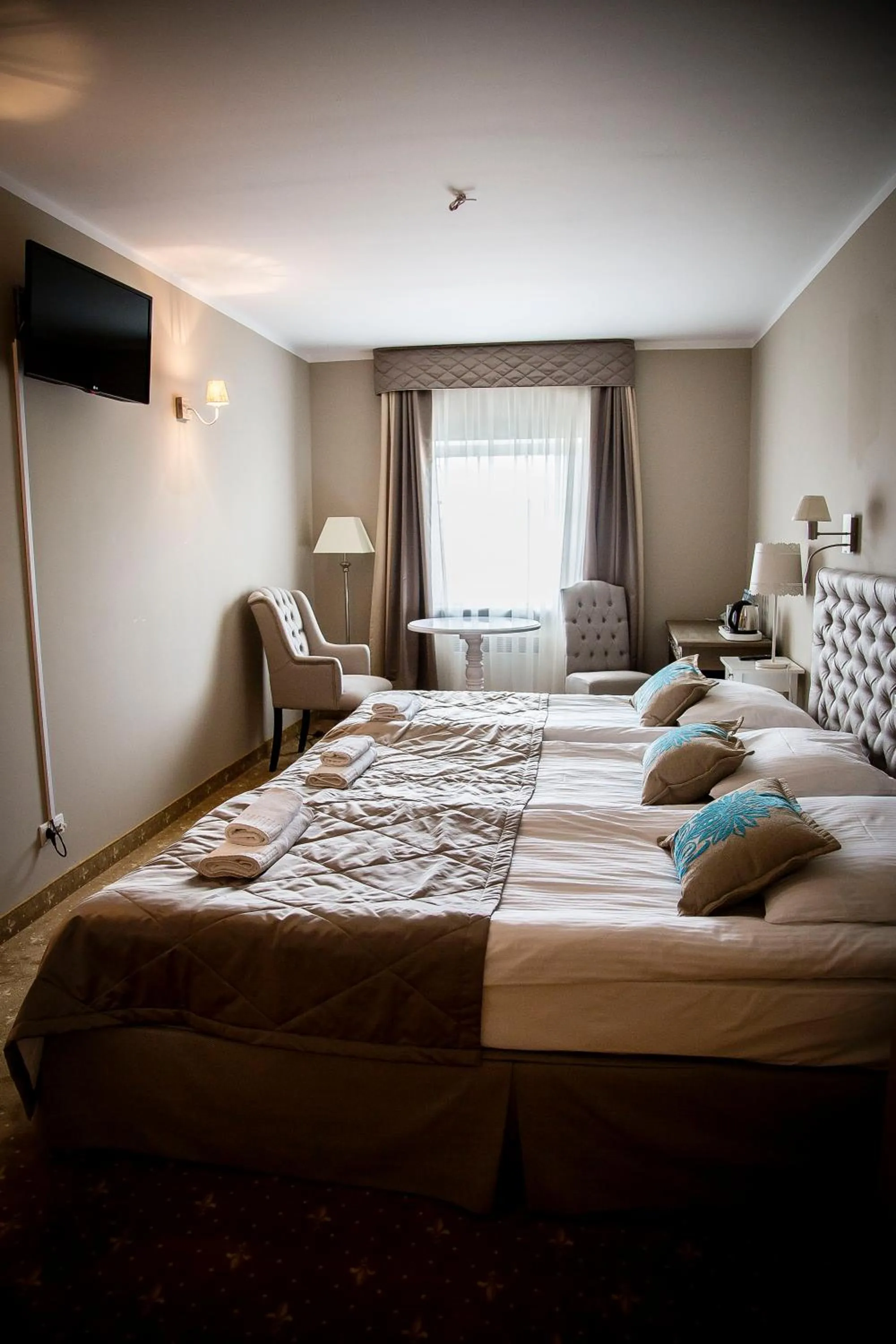 Bed in Riviera Resort Airport Modlin