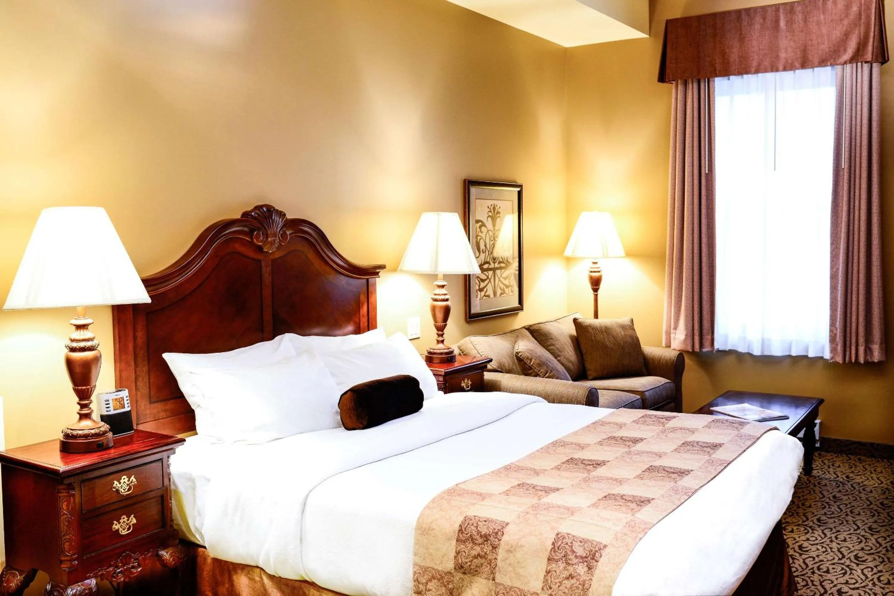 Photo of the whole room, Bed in The Parlour Inn, an Ascend Collection Hotel